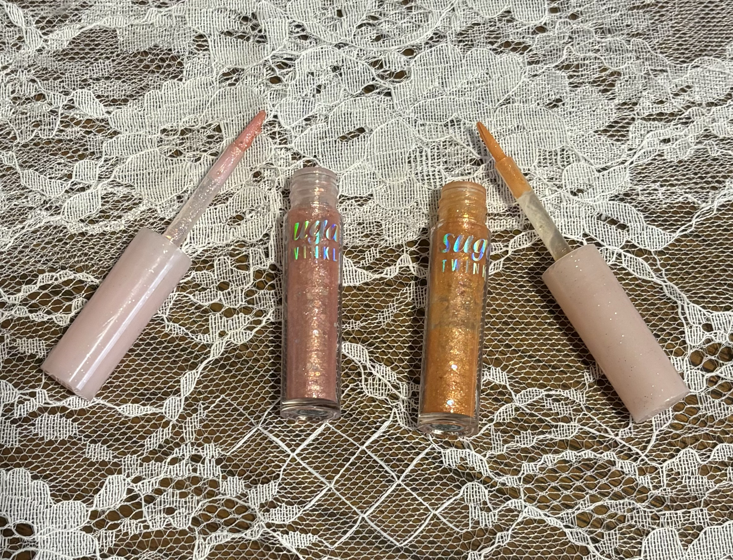 シュガー トゥインクル リキッド グリッター/PERIPERA/グリッターを使ったクチコミ（2枚目）