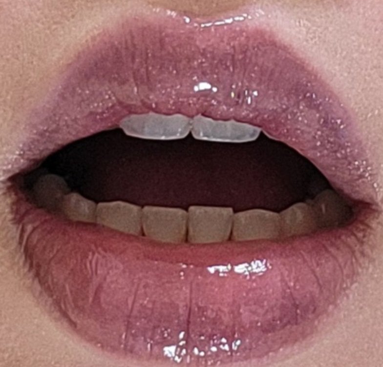 ボリュームパールキッスグロス/Dinto/リップグロスを使ったクチコミ(1枚目)