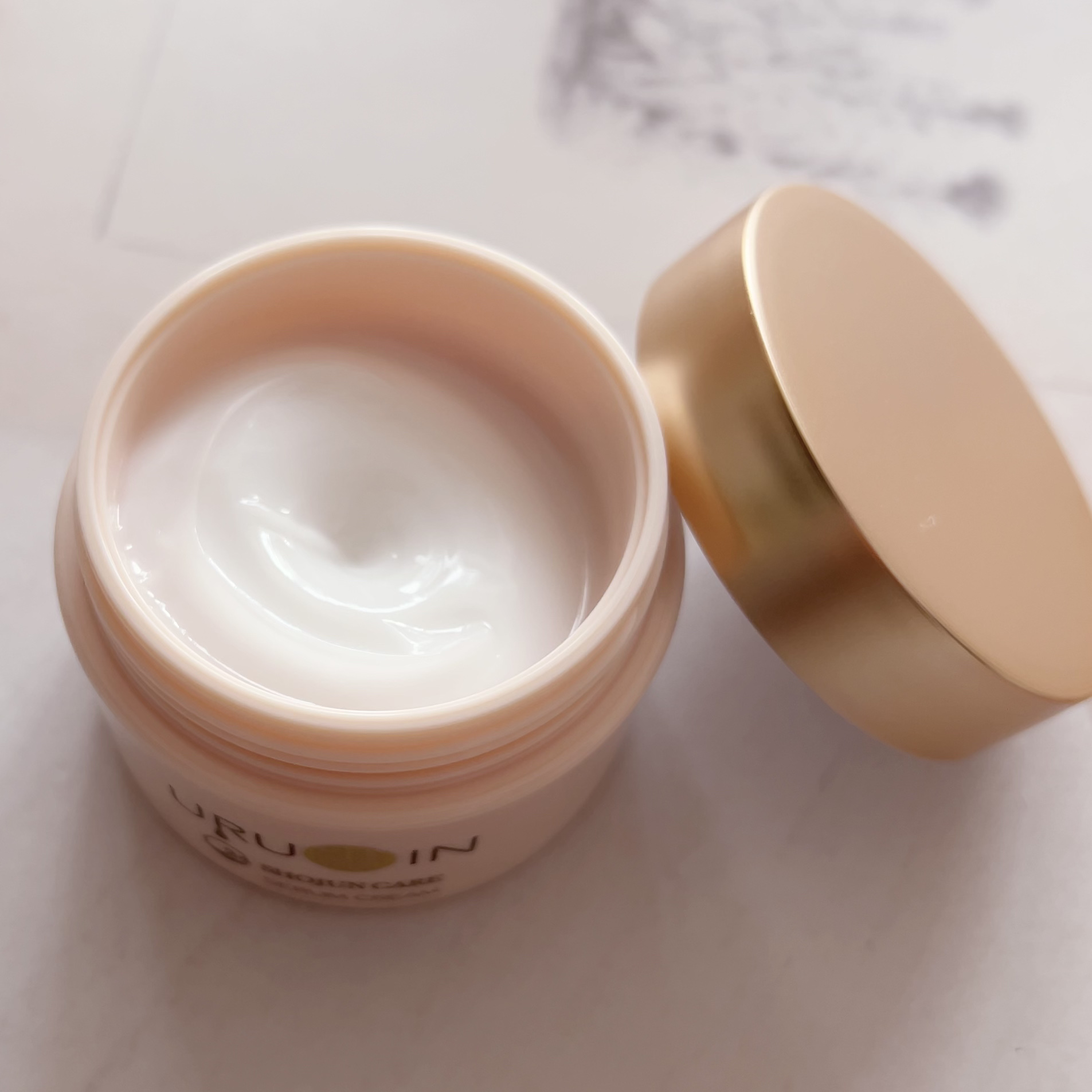 セラムクリーム/URUOIN/フェイスクリームを使ったクチコミ（3枚目）