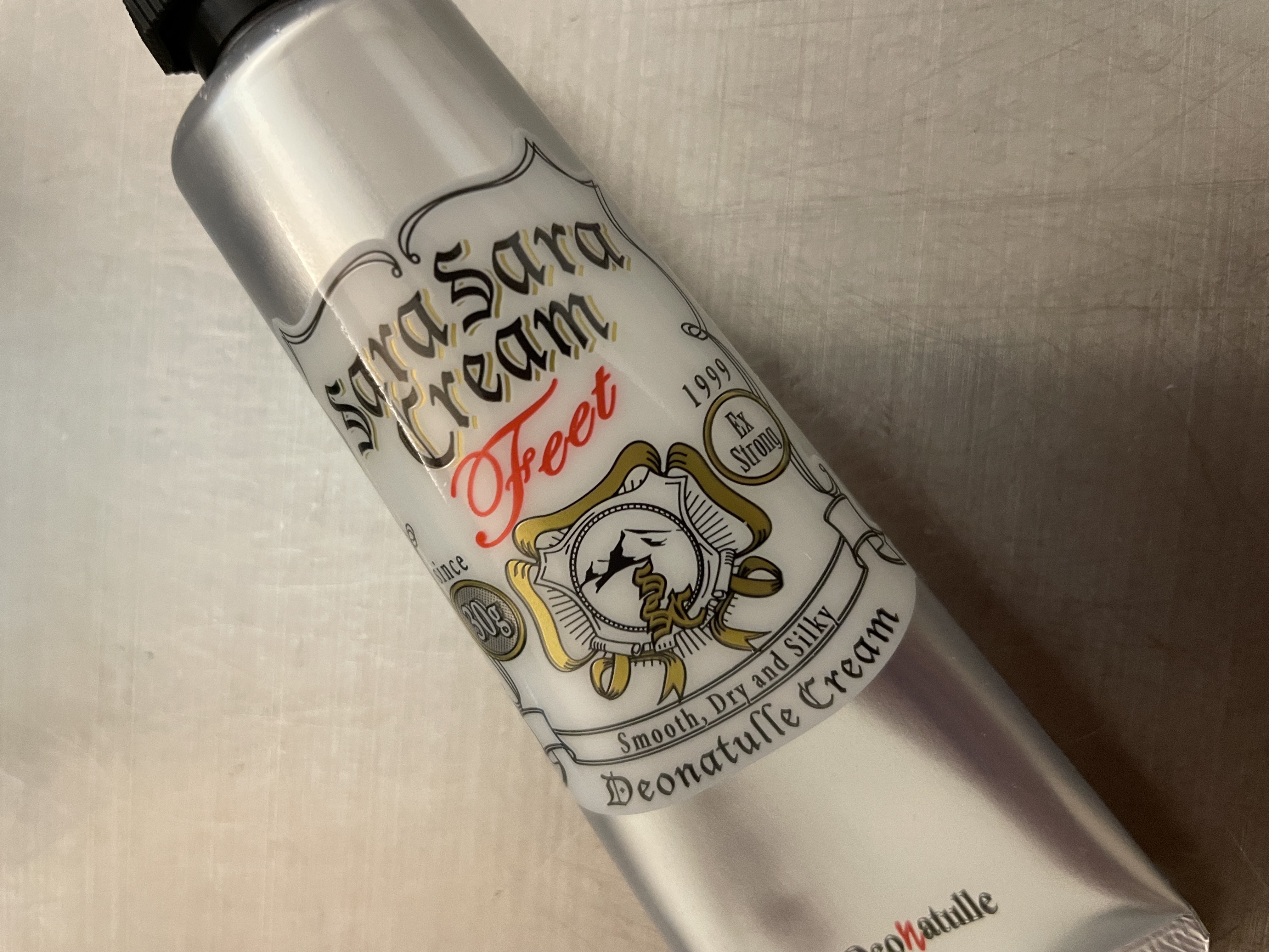 薬用足指さらさらクリーム/デオナチュレ/デオドラント・制汗剤を使ったクチコミ（1枚目）