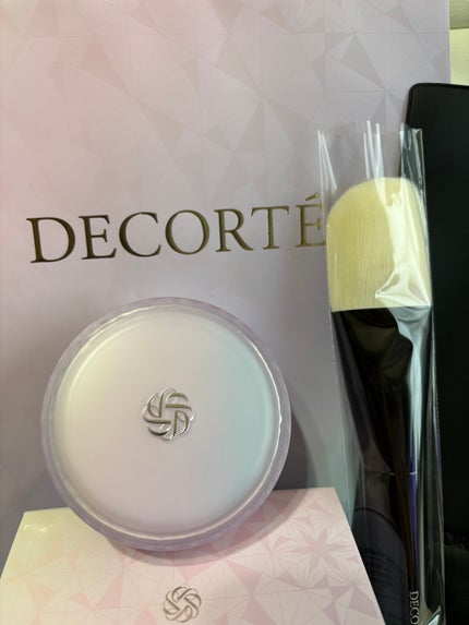 AQ オーラ リフレクター/DECORTÉ/プレストパウダーを使ったクチコミ(3枚目)