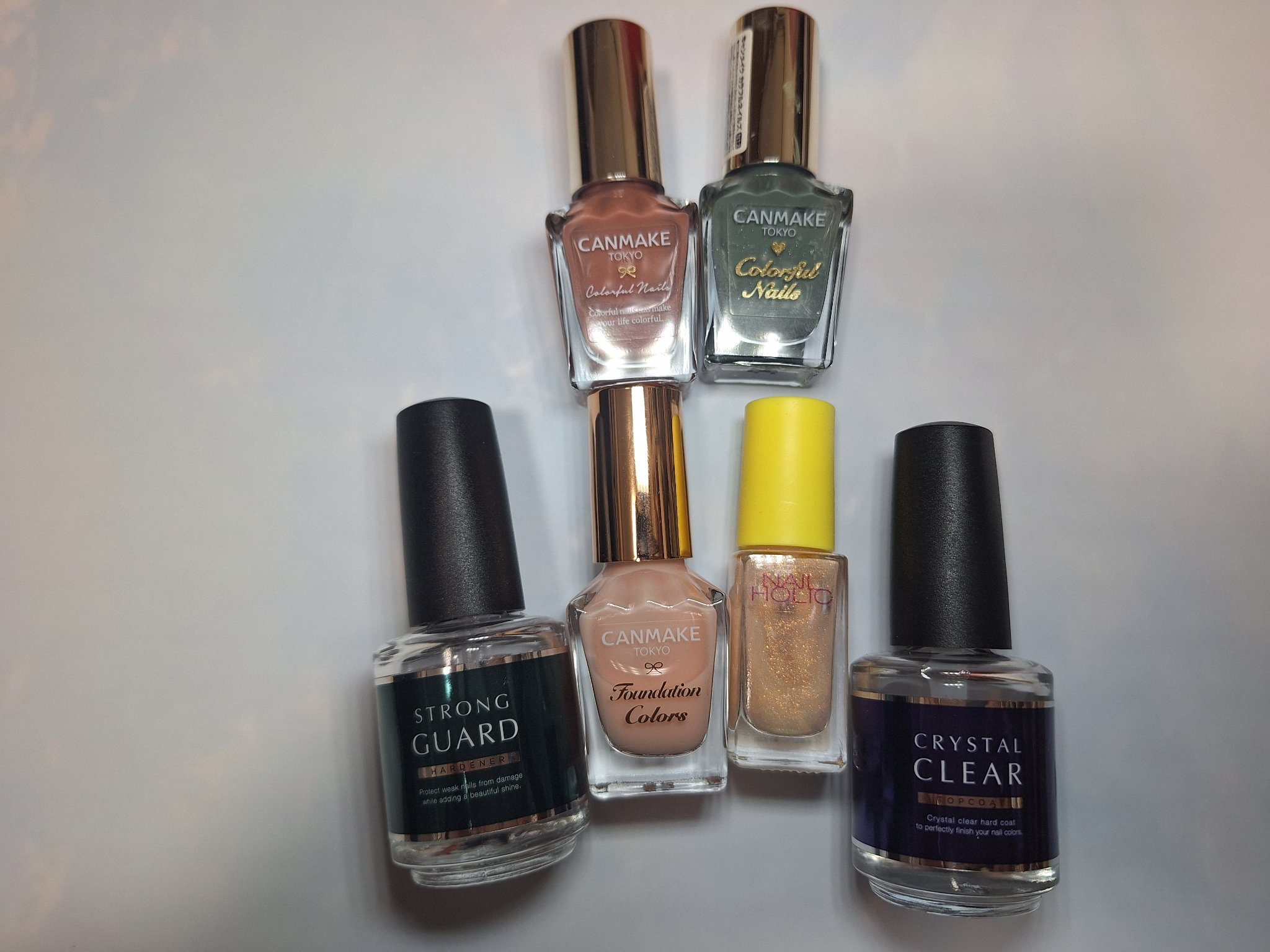 カラフルネイルズ/キャンメイク/マニキュアを使ったクチコミ（2枚目）