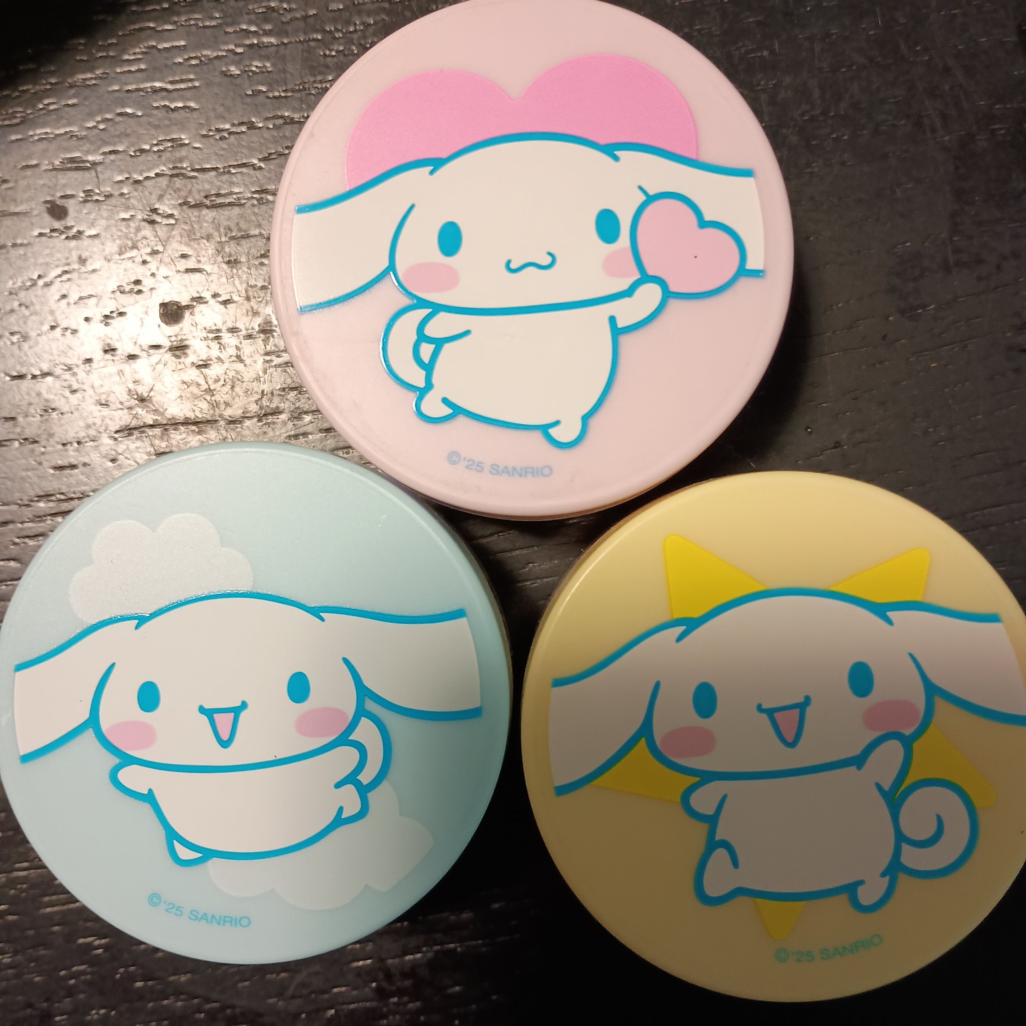 ノーセバム　ミネラルパウダー　N BLUE / 003 ジョイフル（5g）/innisfree/ルースパウダーを使ったクチコミ（1枚目）