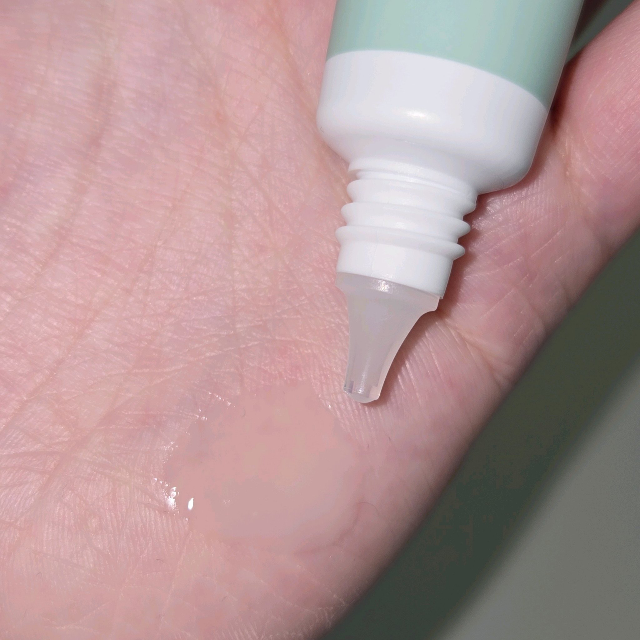 8x4 アロマスイッチ 涼感ネックジェル プロヴァンステラスの香り/８ｘ４/デオドラント・制汗剤を使ったクチコミ（2枚目）