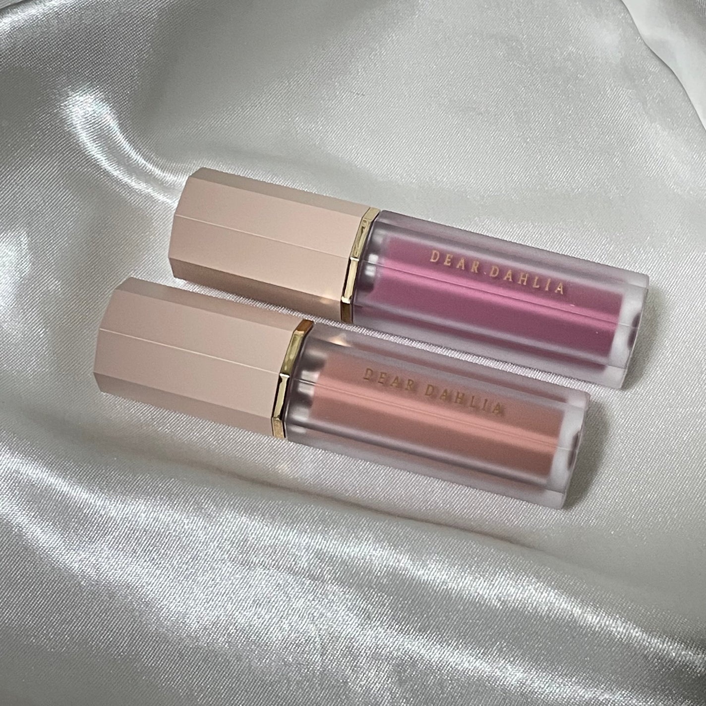 ペタルドロップリキッドブラッシャー/DEAR DAHLIA/リキッドチークを使ったクチコミ(2枚目)