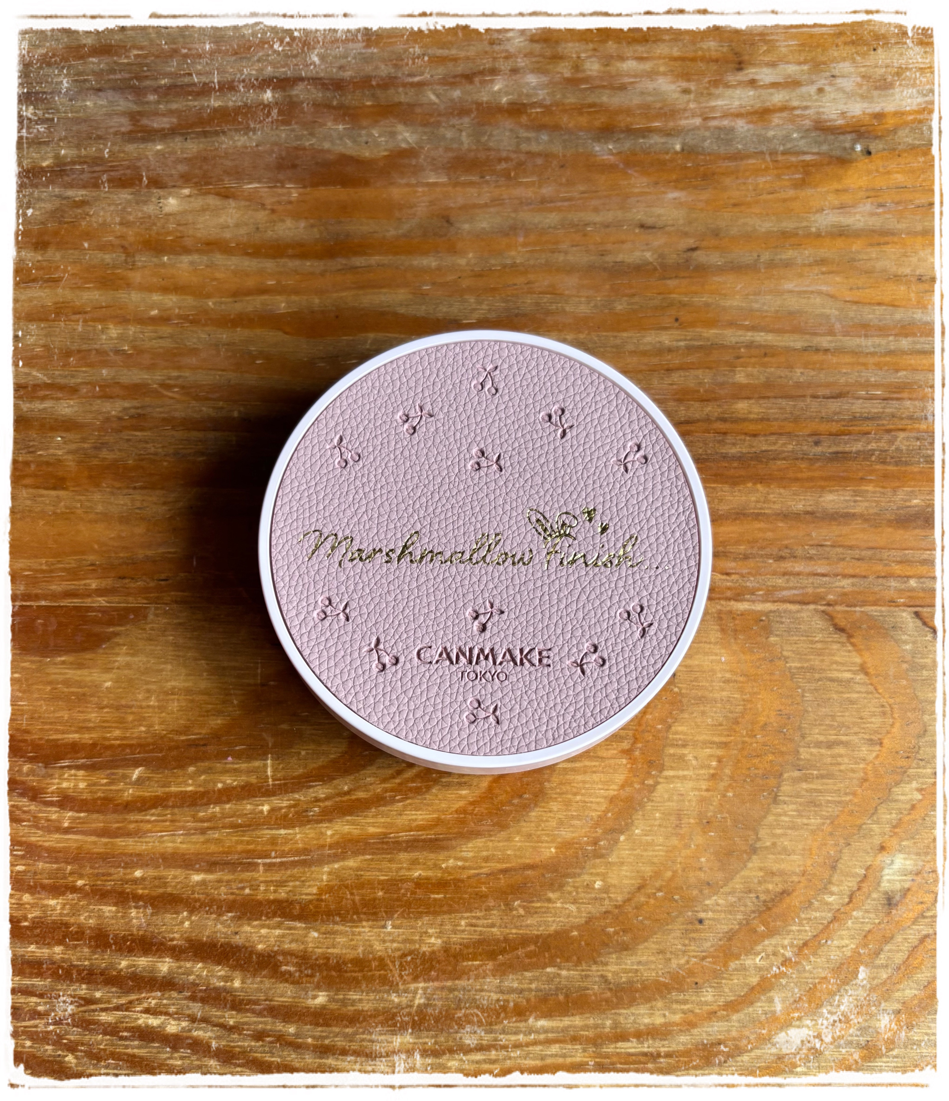 マシュマロフィニッシュパウダー ML マットライトオークル（限定パッケージ）/キャンメイク/プレストパウダーを使ったクチコミ（1枚目）