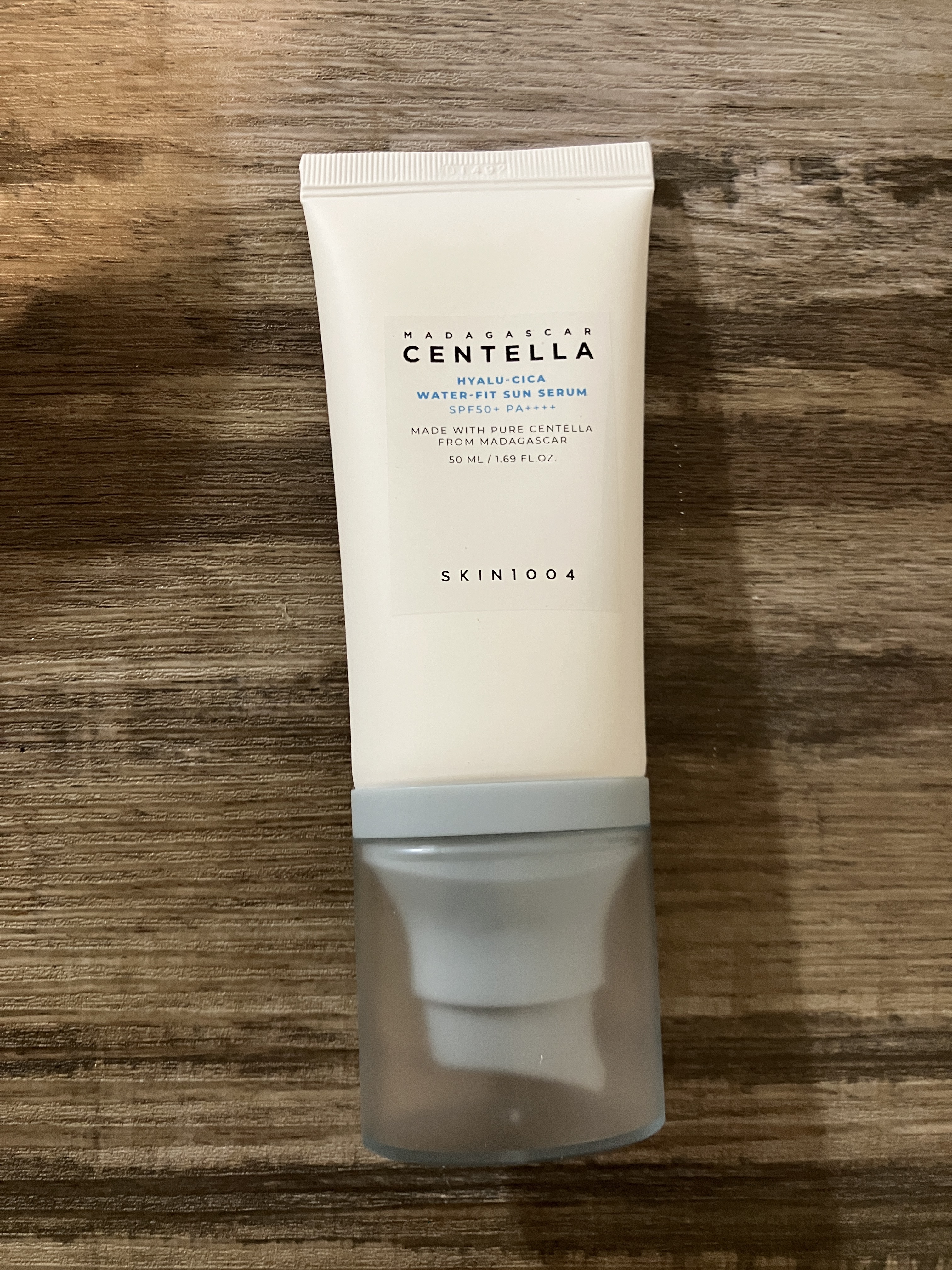 ヒアルーシカ ウォーターフィット サンセラム/SKIN1004/日焼け止めローションを使ったクチコミ（2枚目）