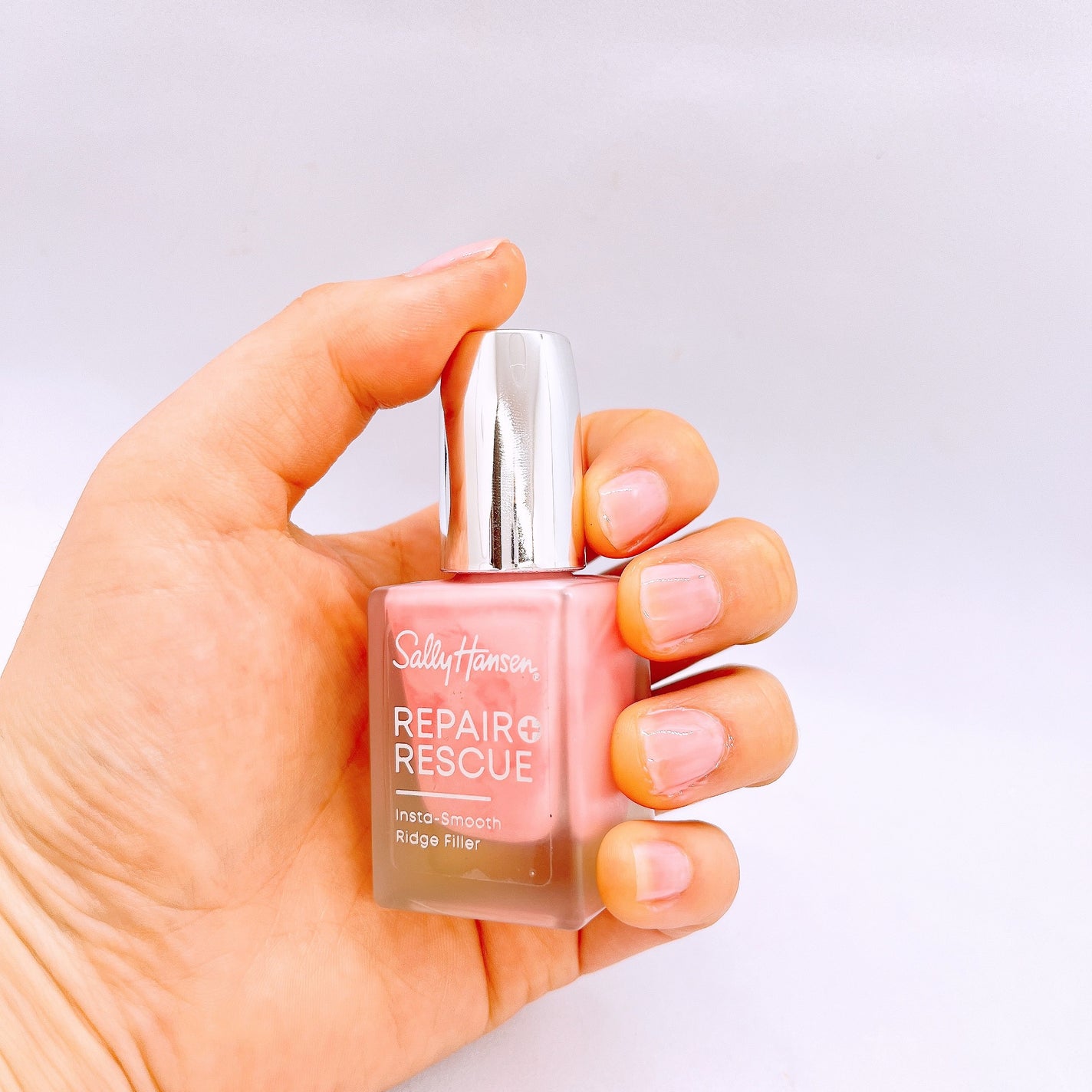 インスタ スムース リッジ フィラー/サリーハンセン/ネイルベースコートを使ったクチコミ(3枚目)
