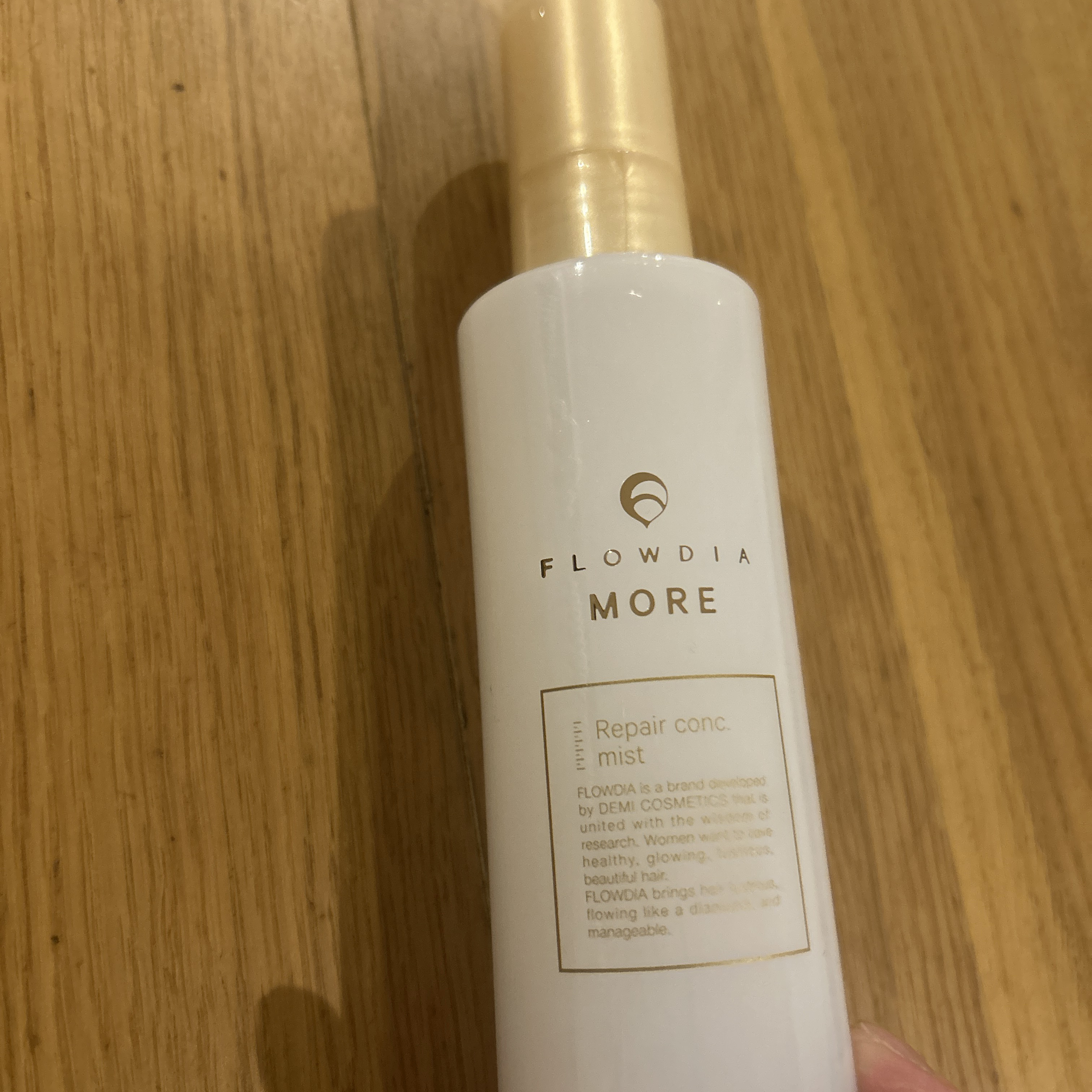 フローディアモア リペアコンク ミスト/FLOWDIA/アウトバストリートメントを使ったクチコミ（1枚目）