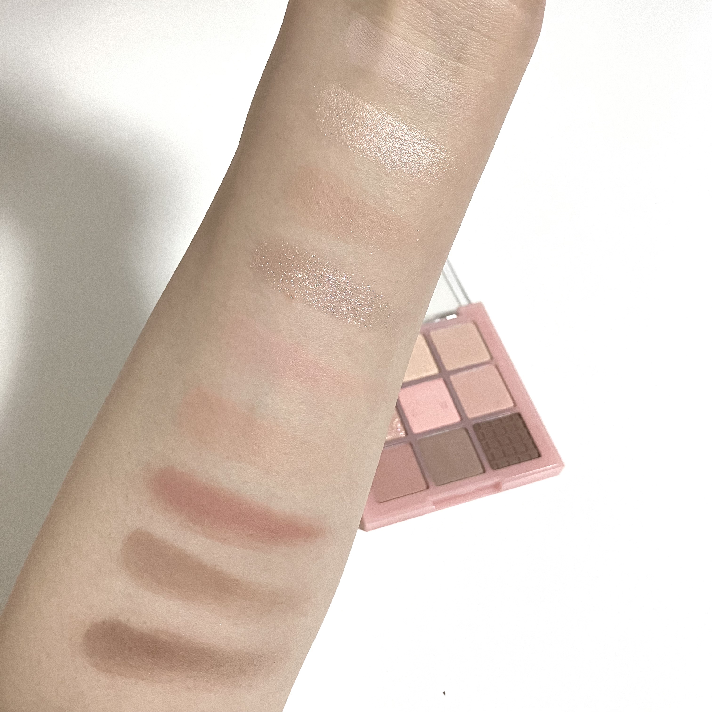 トーンオンシャドウパレット/Milk Touch/アイシャドウパレットを使ったクチコミ（2枚目）