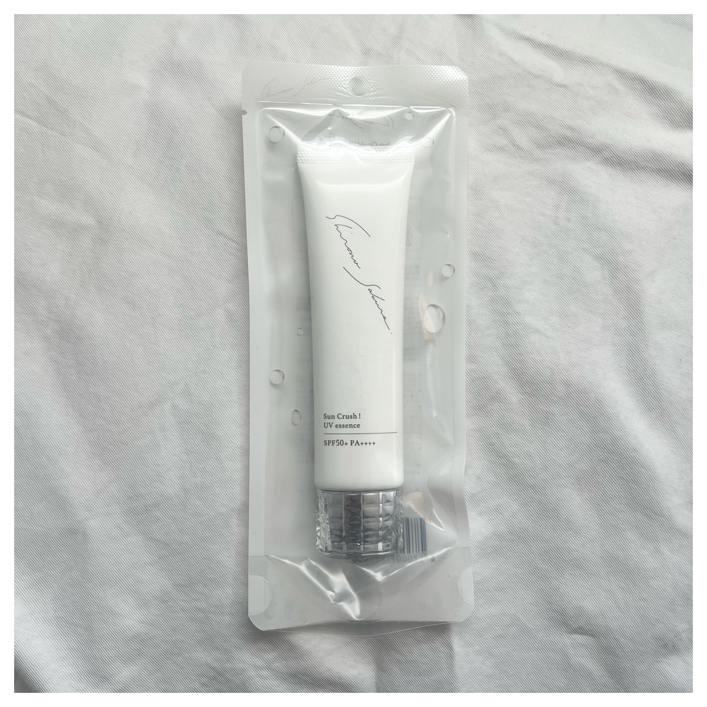 Shiro no Sakura. Sun Crush！UV essence 〜向日葵〜のクチコミ「＼もはや美容液…？！自ら塗りたくなる日焼け止め／
⁡
シロノサクラ
日焼け止めジェル
Sun .....」（3枚目）