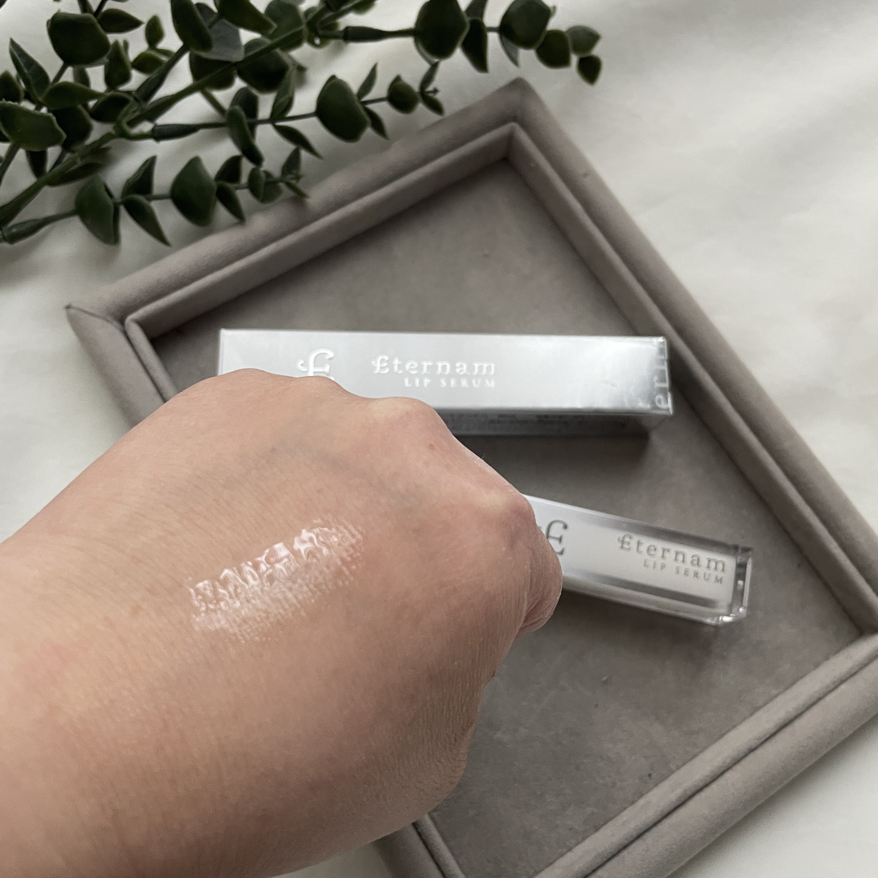 エテルナムリップセラム ​​ A001（クリア）/エテルナム/リップ美容液を使ったクチコミ（3枚目）