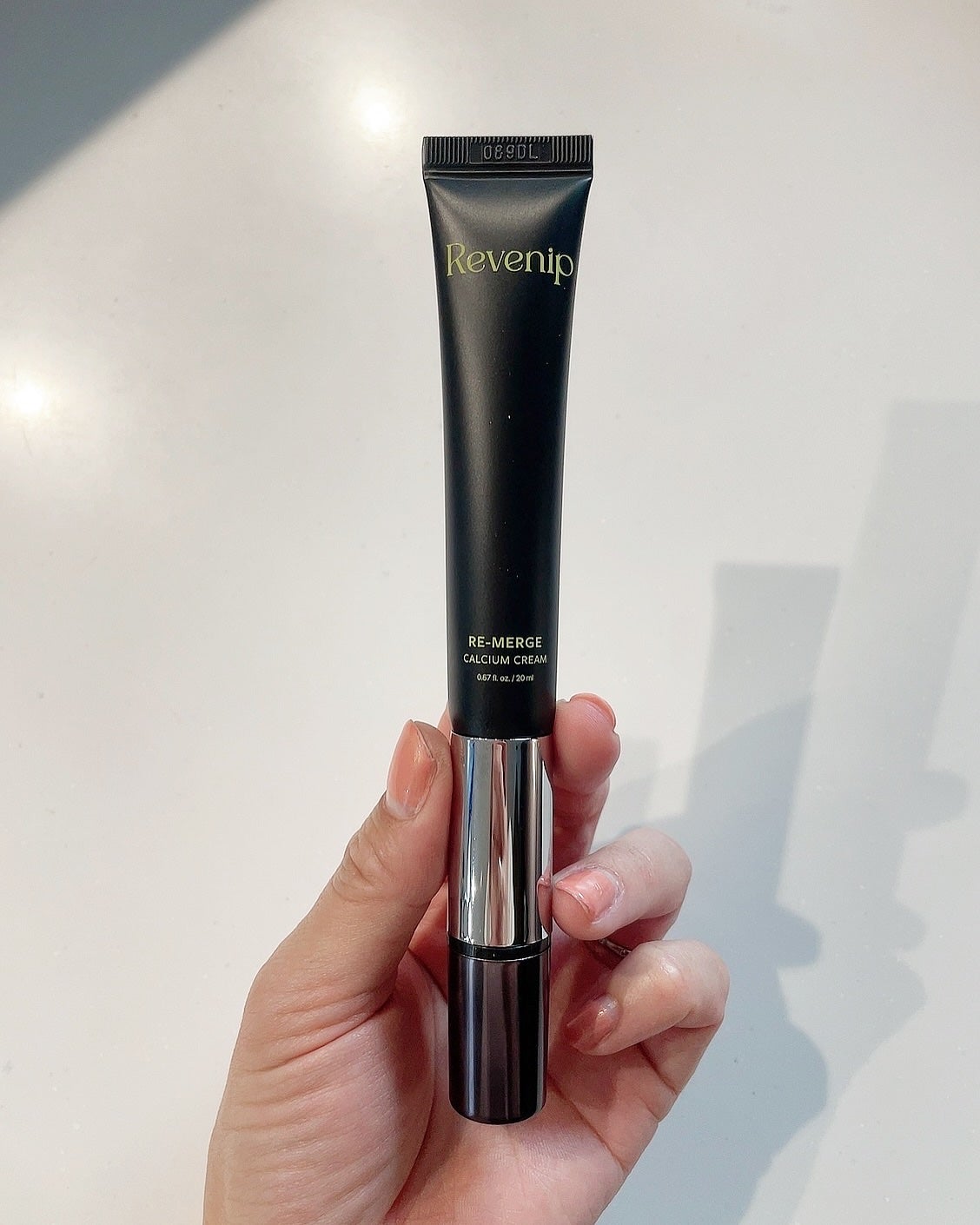 リマージカルシウム振動アイクリーム/REVENIP/フェイスクリームを使ったクチコミ(2枚目)
