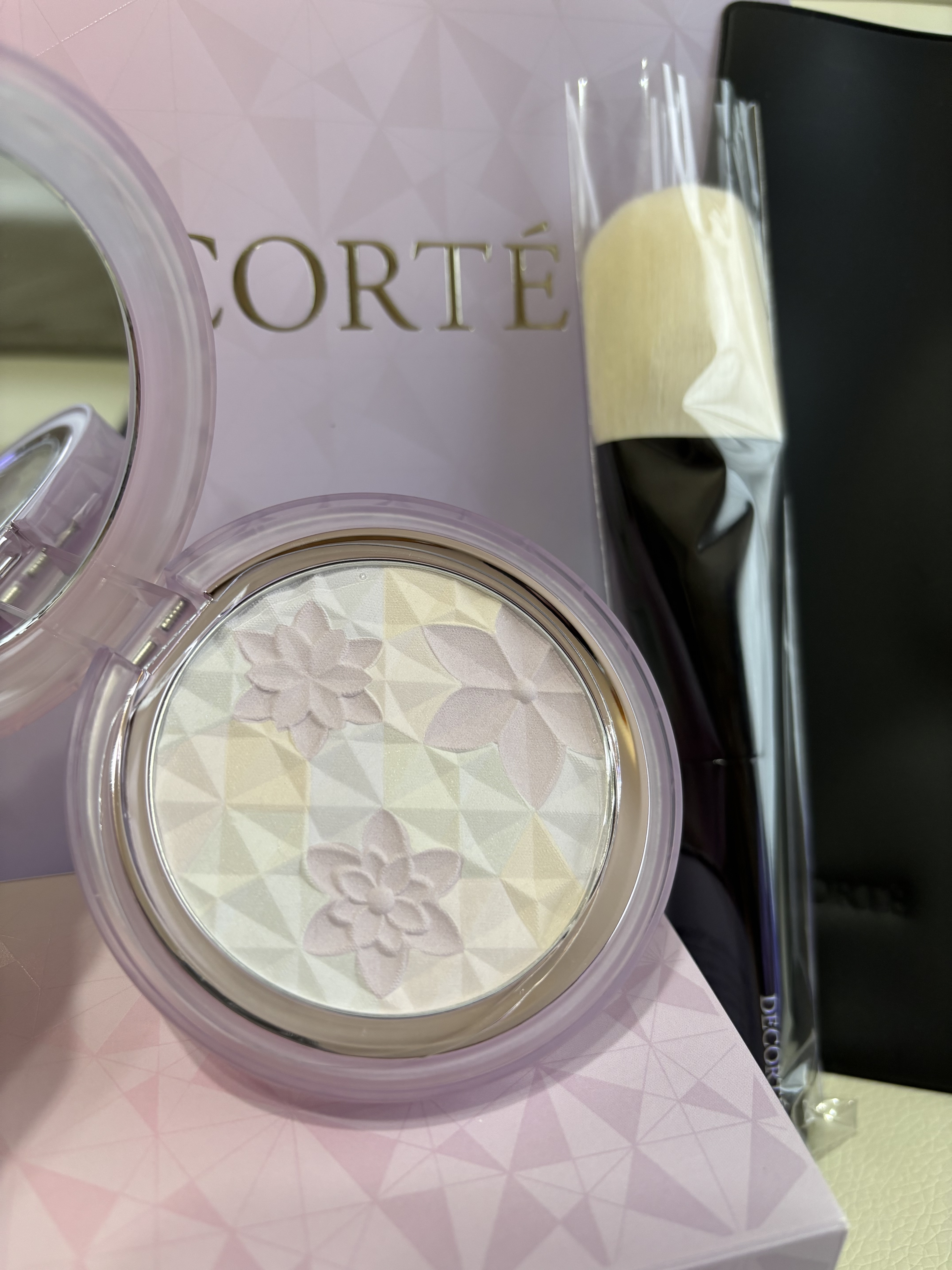 コスメデコルテ AQ オーラ リフレクター 04 限定色DECORTE AQオーラ