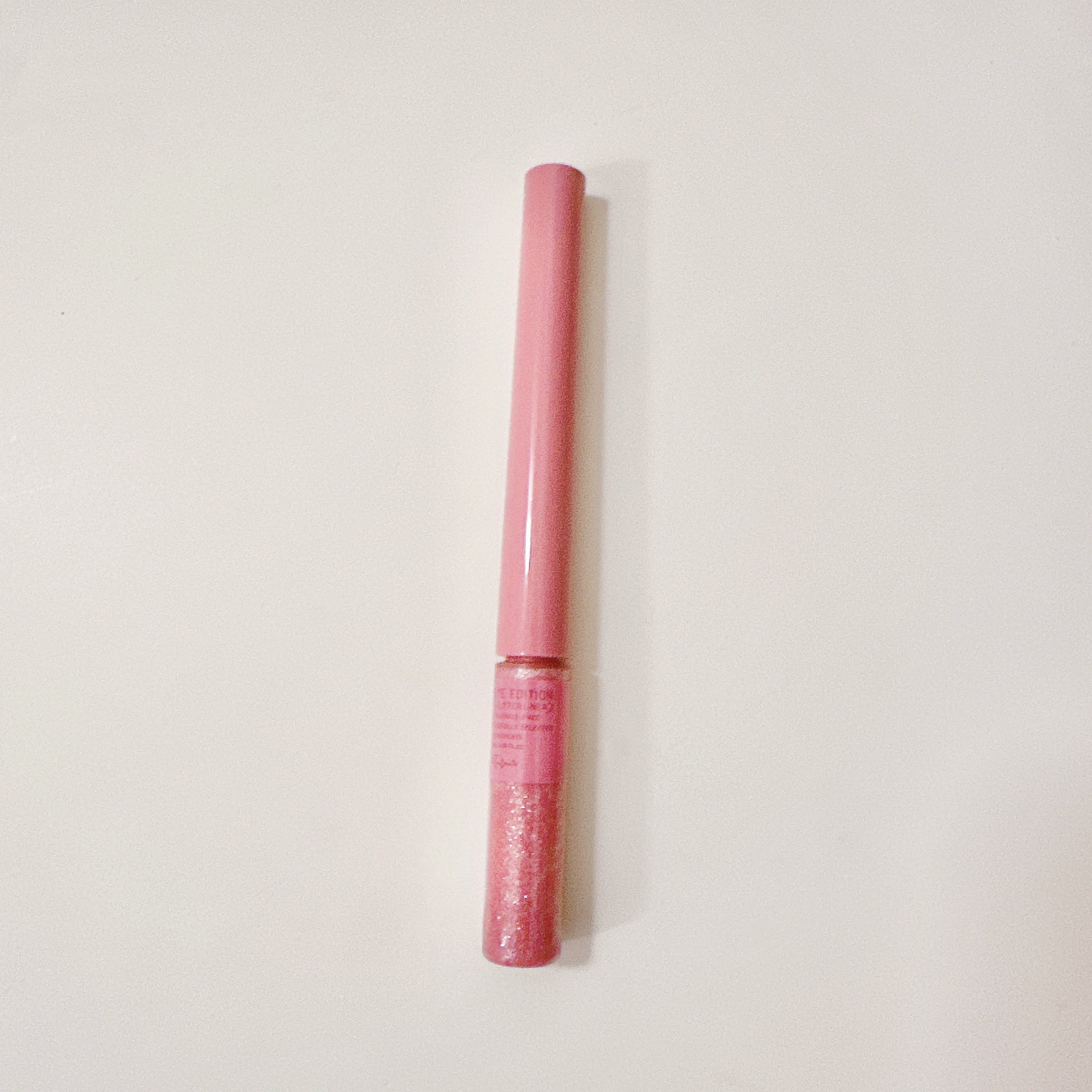 ꫂ ၴႅၴエテュセ

･グリッターライナー うさぎピンク
¥1,540

うさぎメイクにぴったり𓈒𓋜

さらさらしている、みずみずしいテクスチャーのリキッドタイプのラメ

さっと塗ってぼかすのがポイントです⟡.·

濃すぎず、薄すぎない