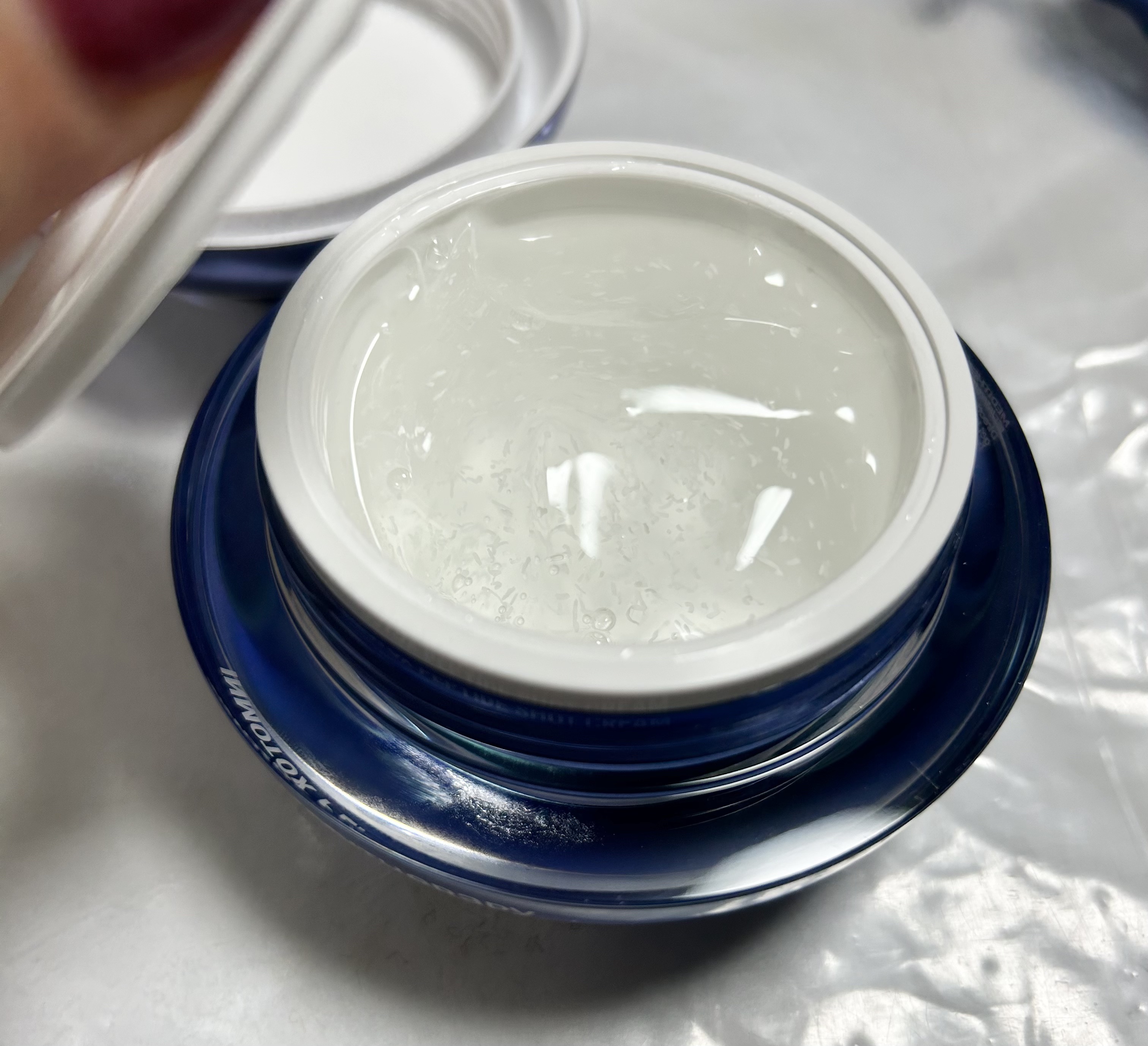 インモトックス小顔リフトアップペプチドショットクリーム＆吸引ジェット/MEDITHERAPY/フェイスクリームを使ったクチコミ（3枚目）