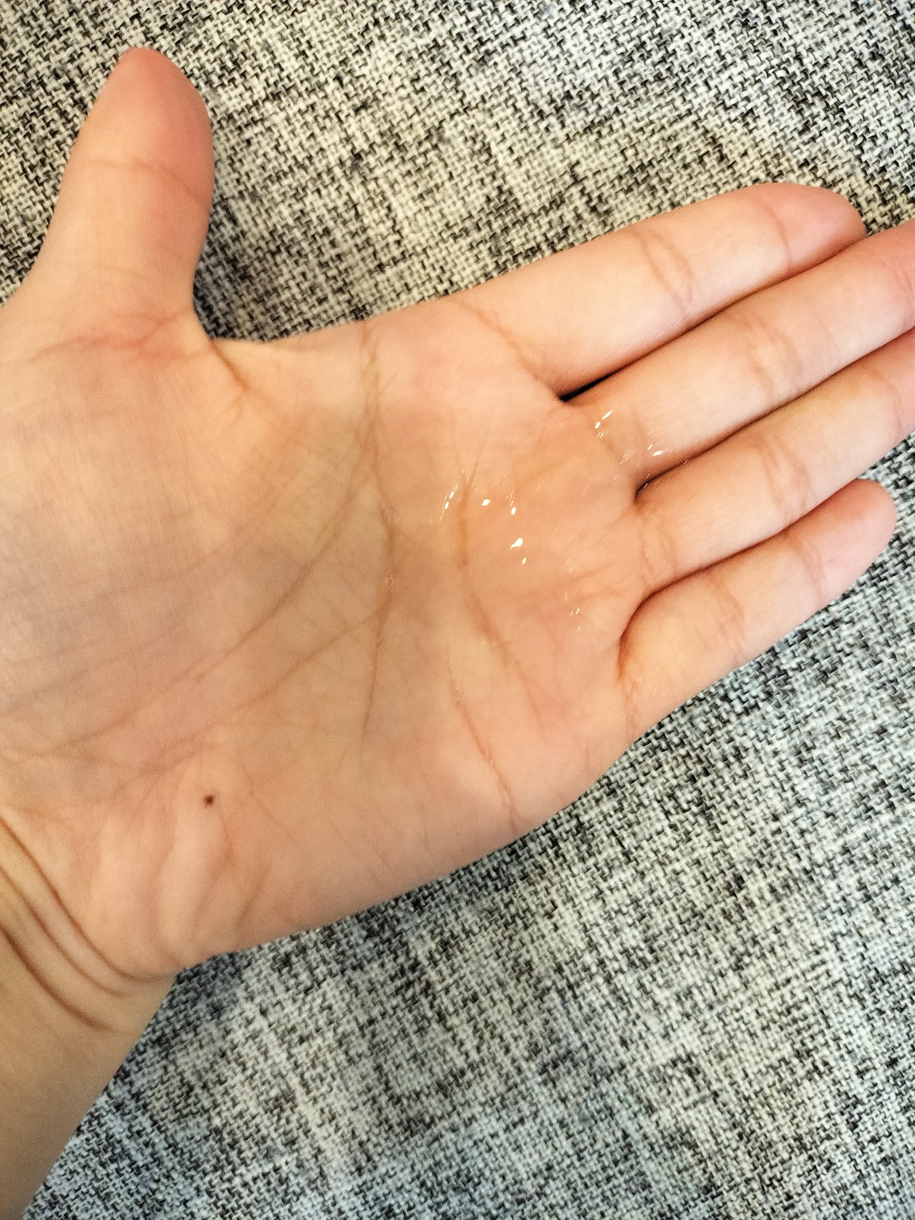 ウォーターベール　モイストヘアオイル/emplir/ヘアオイルを使ったクチコミ（2枚目）