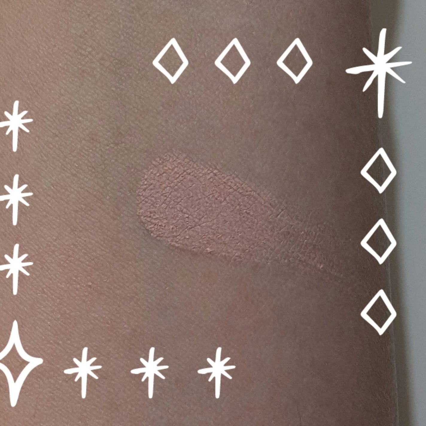 LUNA on LIPS 「LIPSプレゼント当たりました〜✨初めて化粧品(チーク)が当た..」(3枚目)