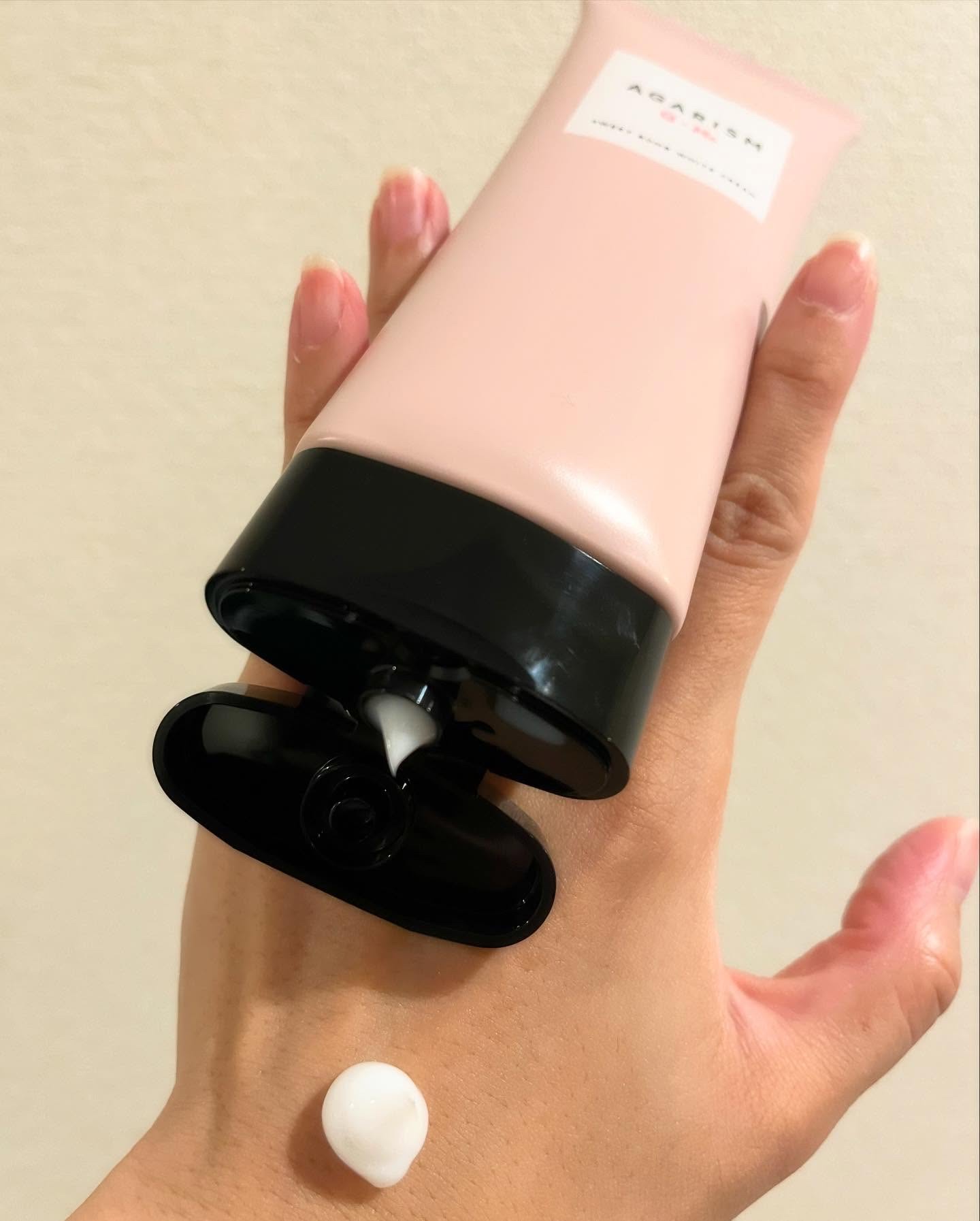 キューミースウィートボムホワイトクリーム/AGARISM/ボディクリームを使ったクチコミ（2枚目）