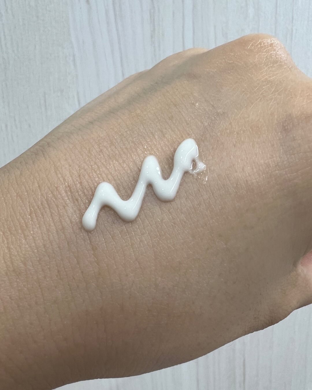 モイストC UVプライマー エッセンス/リッツ/化粧下地を使ったクチコミ（3枚目）