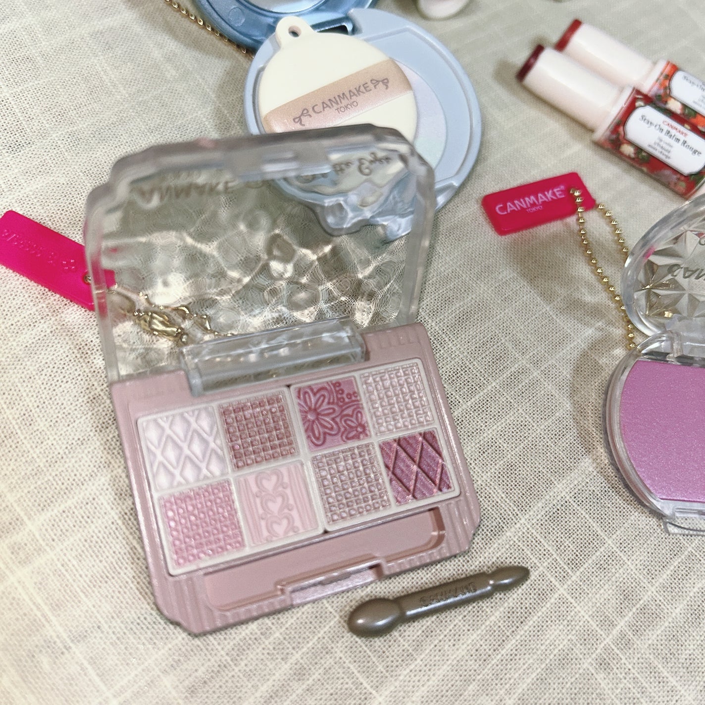 クリームチーク(パールタイプ)/キャンメイク/ジェル・クリームチークを使ったクチコミ(2枚目)