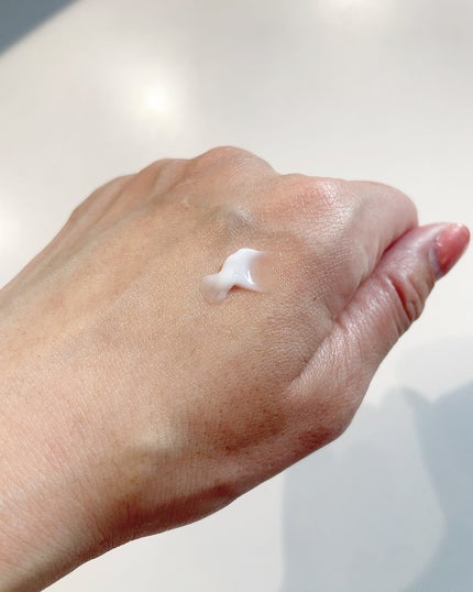 リマージカルシウム振動アイクリーム/REVENIP/フェイスクリームを使ったクチコミ(5枚目)