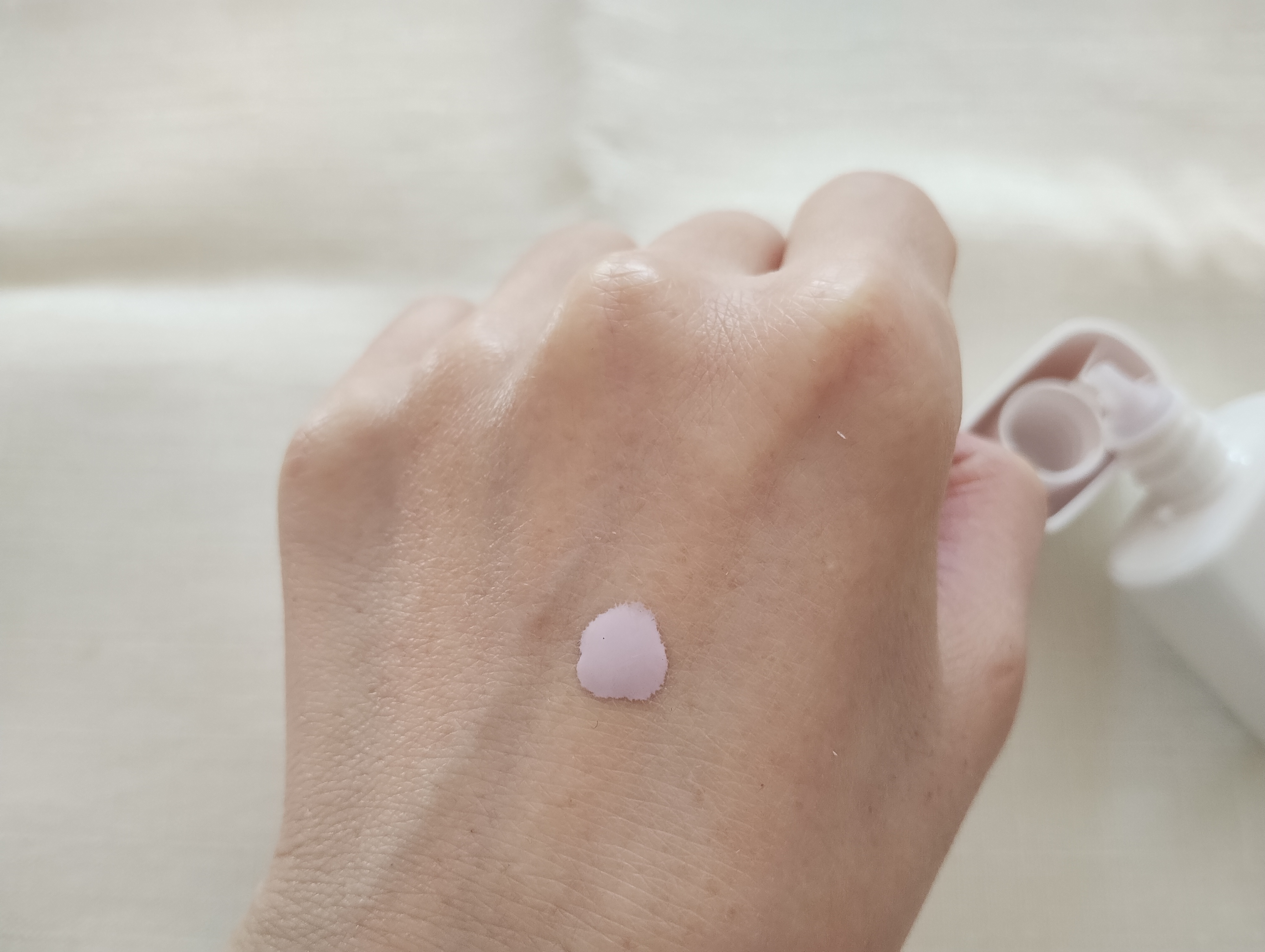 リュクス　スムースビューティーベース/media/化粧下地を使ったクチコミ（3枚目）