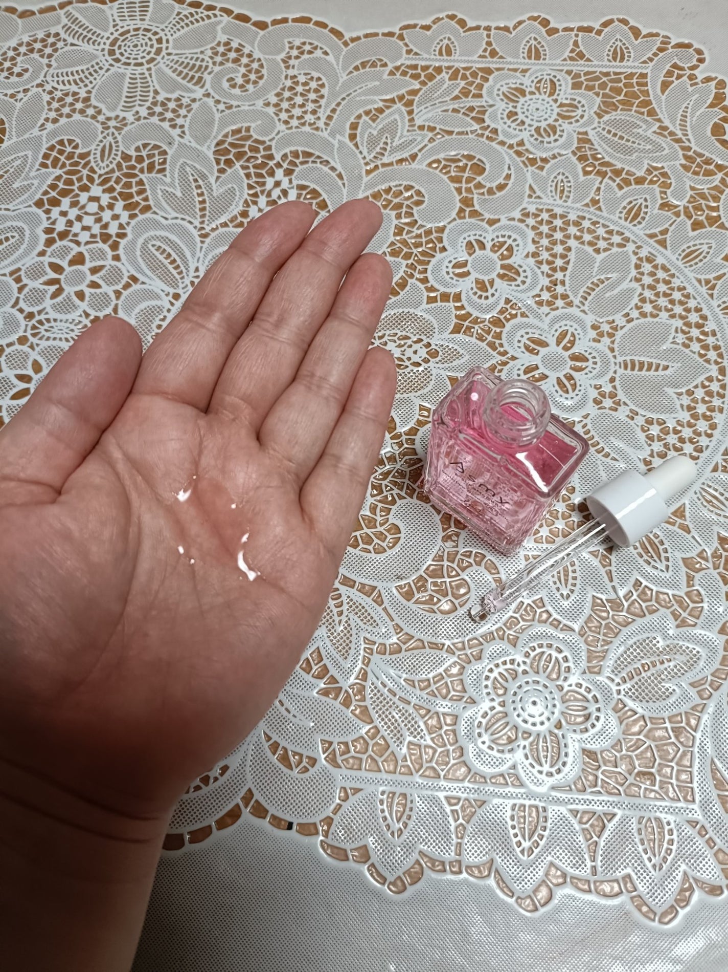 センシティブ ベースケアコンク/Asmy/美容液を使ったクチコミ(2枚目)