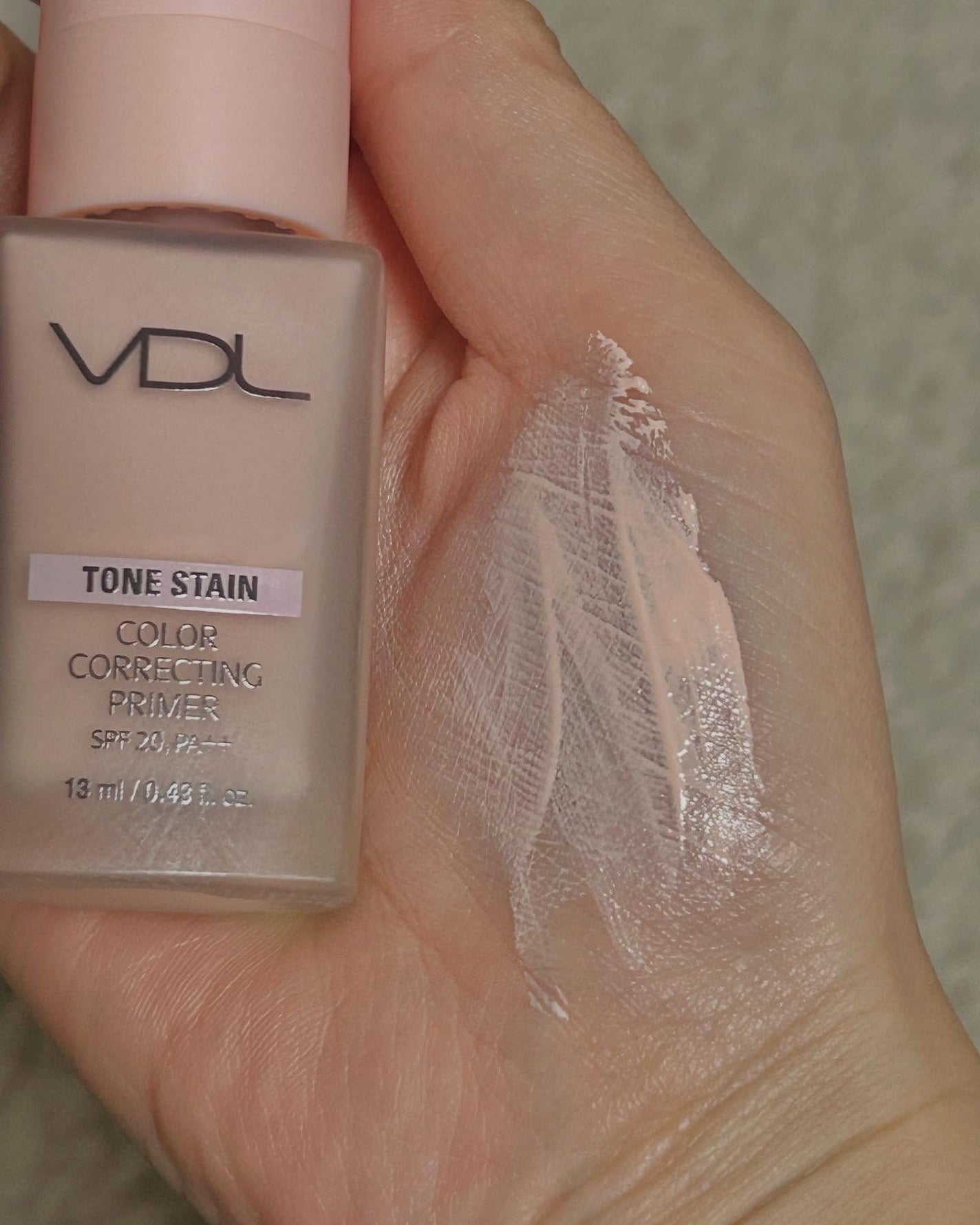 トーンステインカラーコレクティングプライマー/VDL/化粧下地を使ったクチコミ(3枚目)
