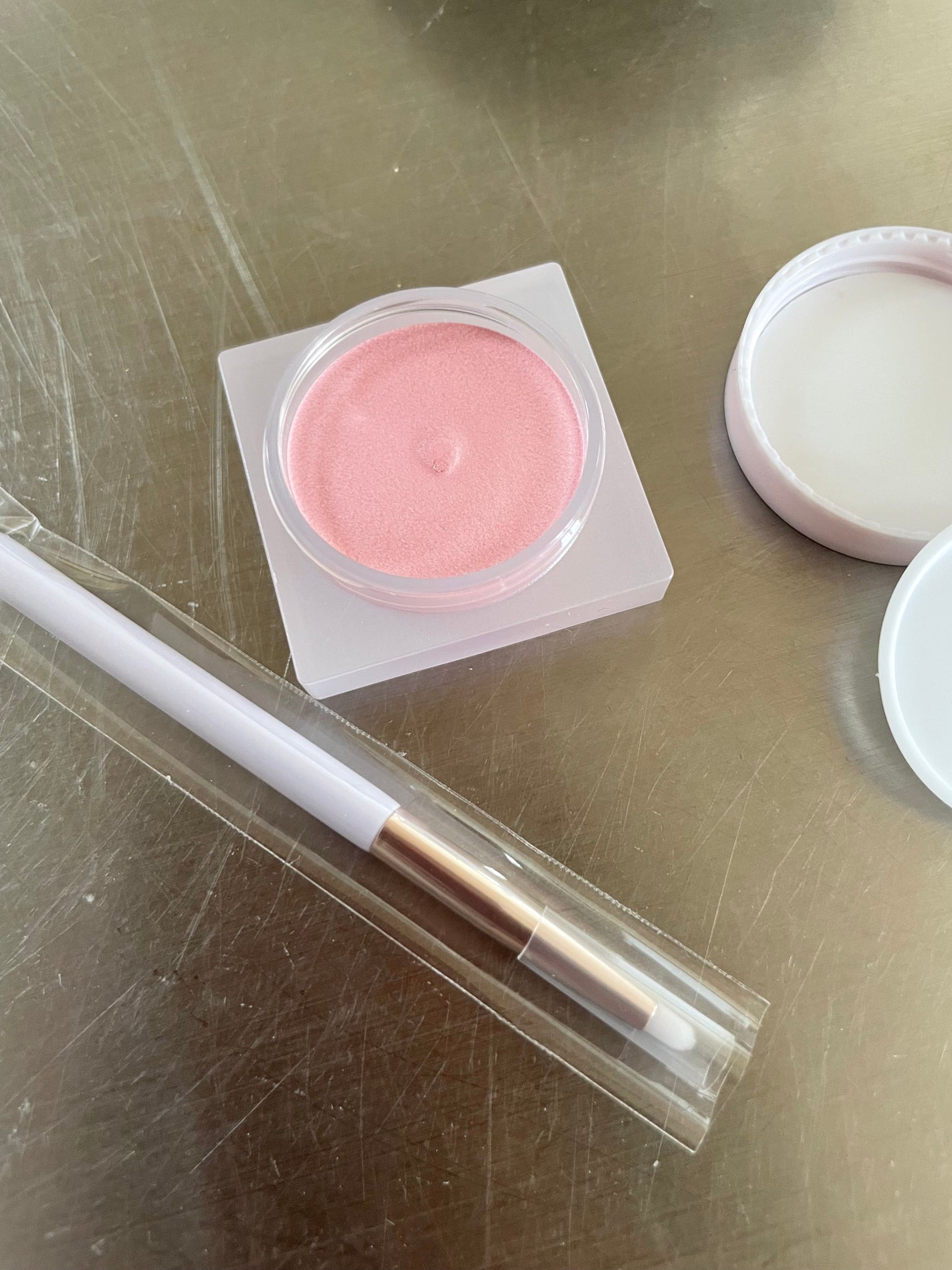 ルミナスミルクビームポット/HOLIKA HOLIKA/クリームハイライトを使ったクチコミ(3枚目)