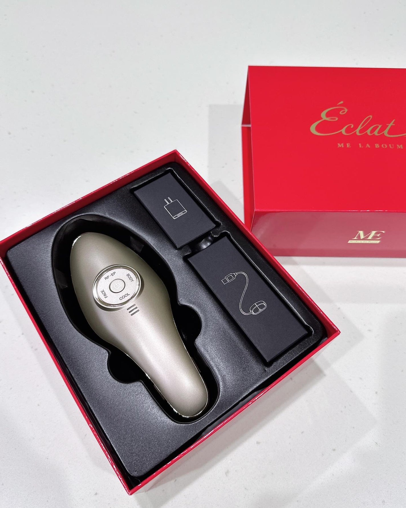 fuzukiフォロバ♡ on LIPS 「これ1台で、サロン級の美肌ケア♡美のカリスマ"IKKOさん"プ..」(2枚目)