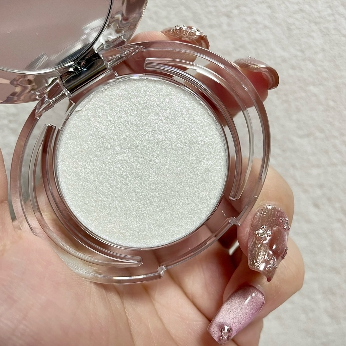 hangang yoonseul clear highlighter/TEO AND THE/パウダーハイライトを使ったクチコミ（2枚目）