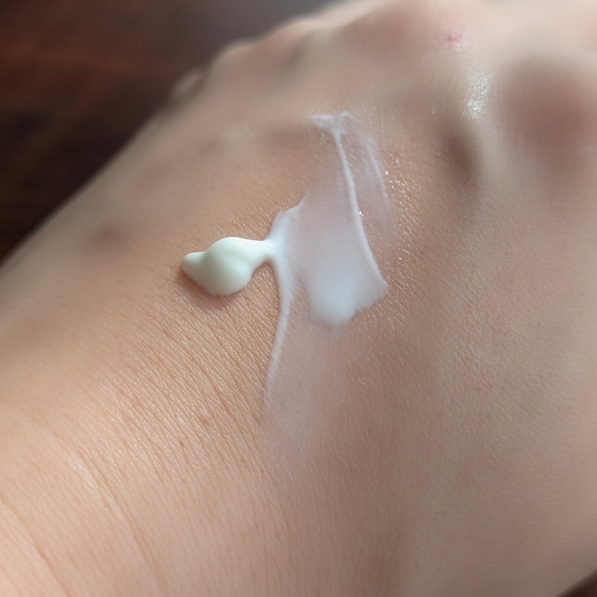 ヒアルーシカ ウォーターフィット サンセラム/SKIN1004/日焼け止めローションを使ったクチコミ（3枚目）