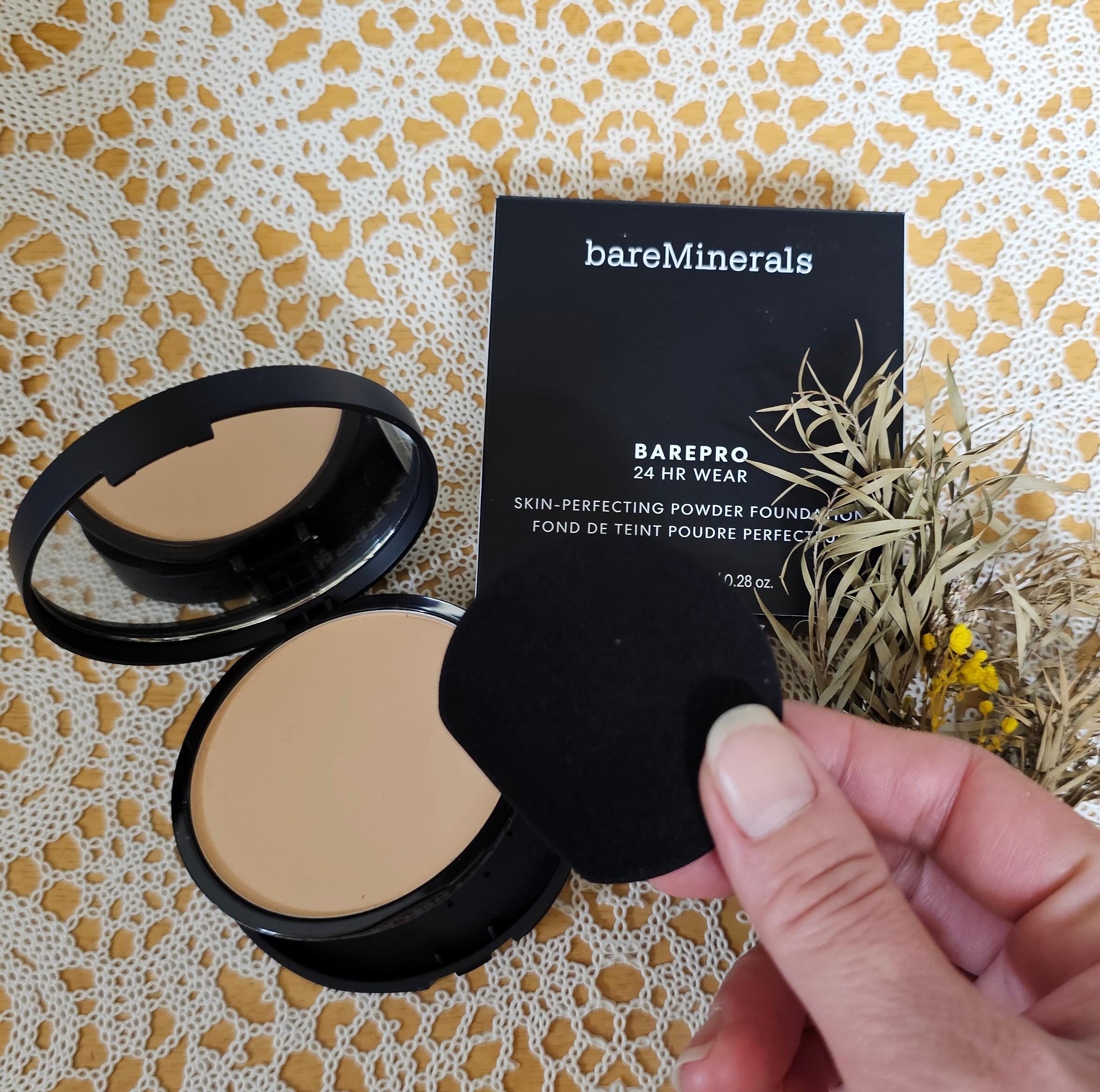 ベアプロ 24HR パウダー ファンデーション/bareMinerals/パウダーファンデーションを使ったクチコミ（3枚目）