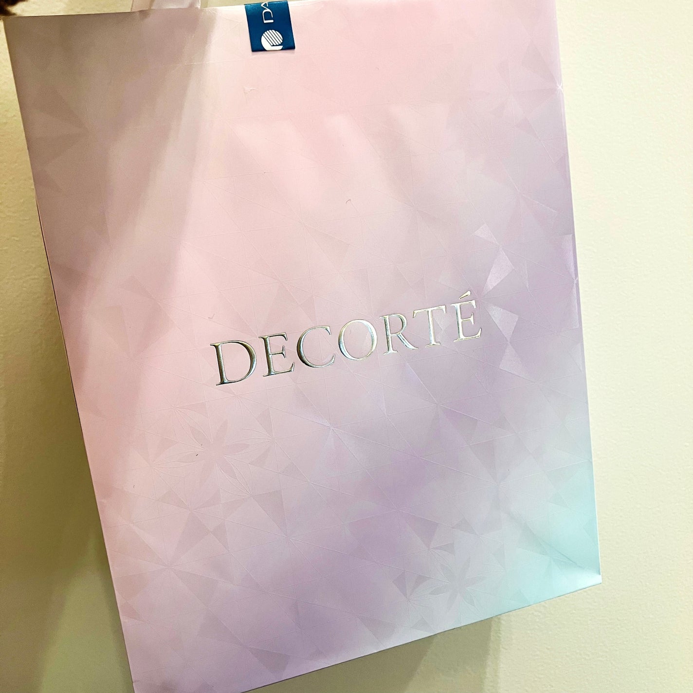 AQ オーラ リフレクター/DECORTÉ/プレストパウダーを使ったクチコミ(4枚目)