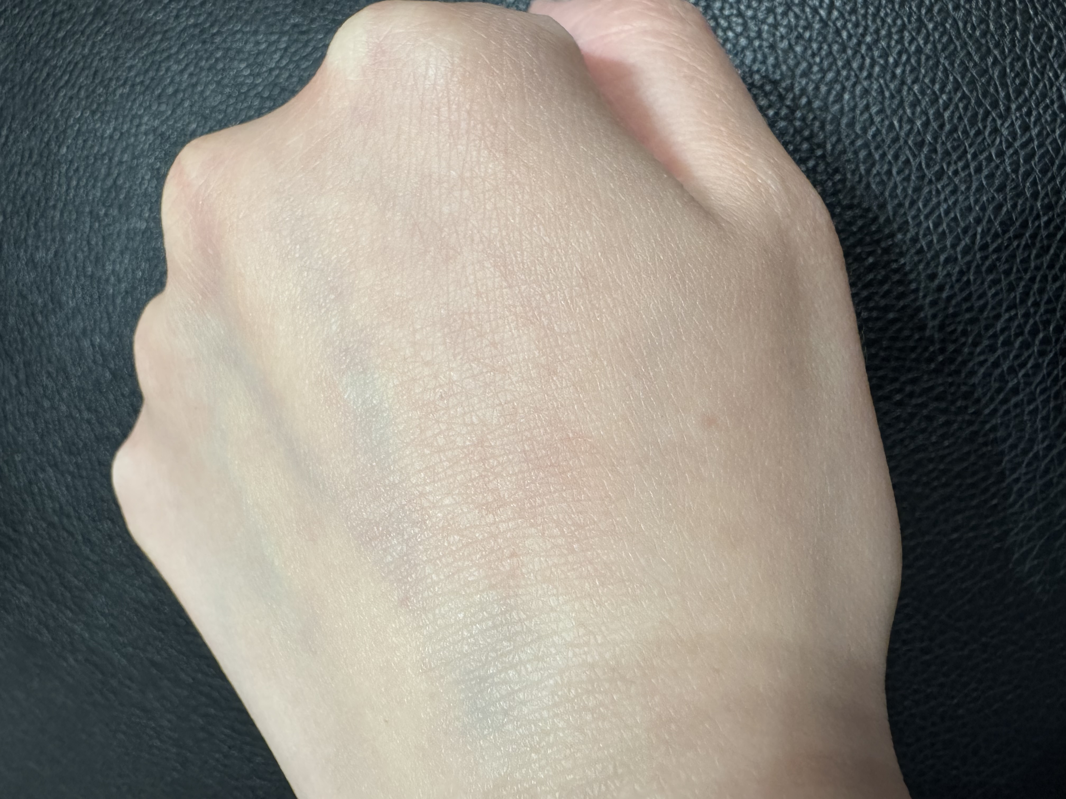 ヒアルーシカ ウォーターフィット サンセラム/SKIN1004/日焼け止めローションを使ったクチコミ（1枚目）