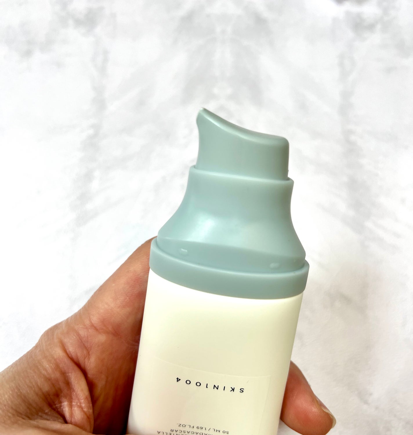 ヒアルーシカ ウォーターフィット サンセラム/SKIN1004/日焼け止めローションを使ったクチコミ(4枚目)