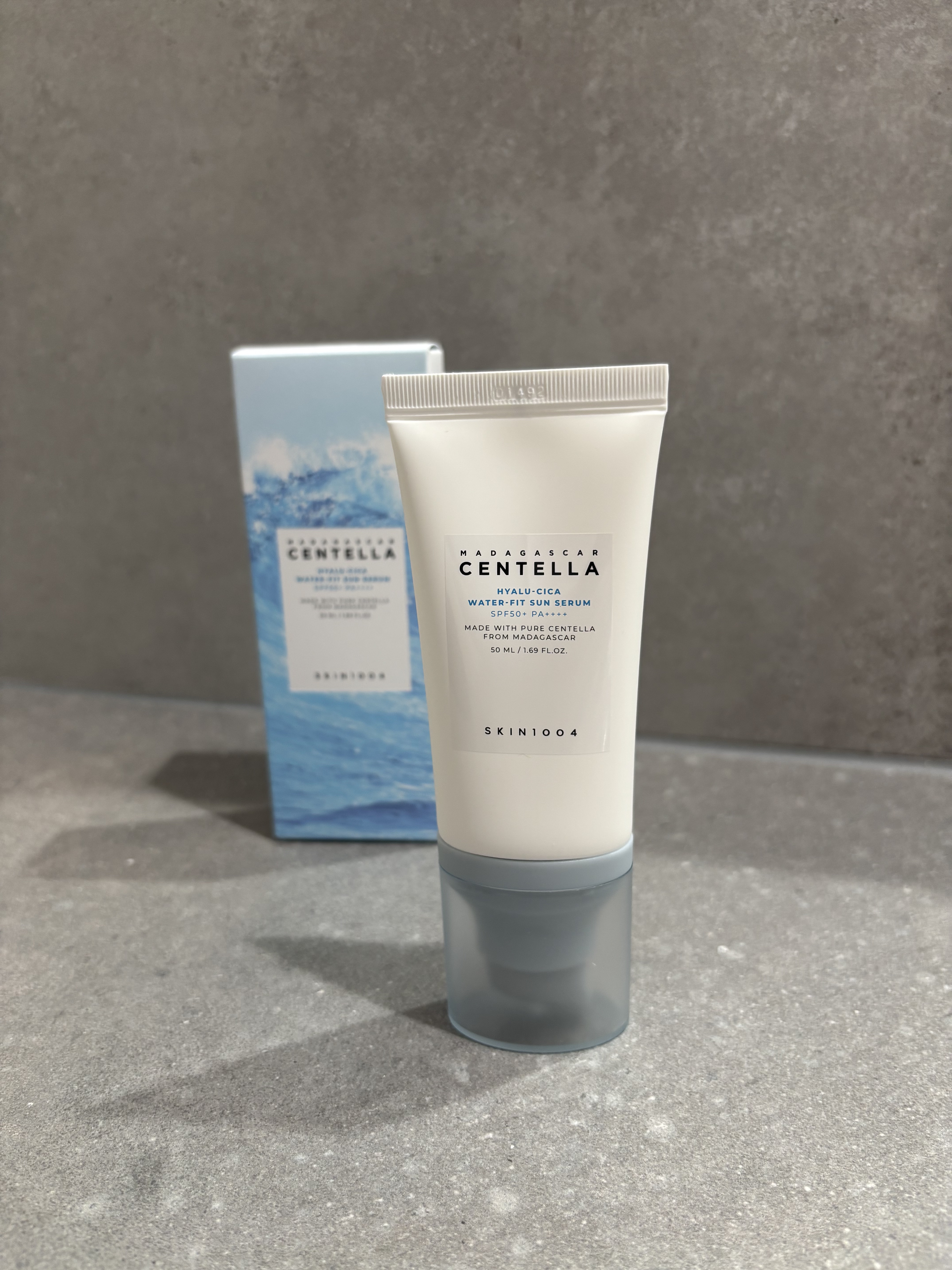 ヒアルーシカ ウォーターフィット サンセラム/SKIN1004/日焼け止めローションを使ったクチコミ（1枚目）