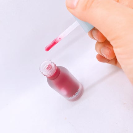 ジューシーベリープランピングリップオイル/TOCOBO/リップグロスを使ったクチコミ(3枚目)