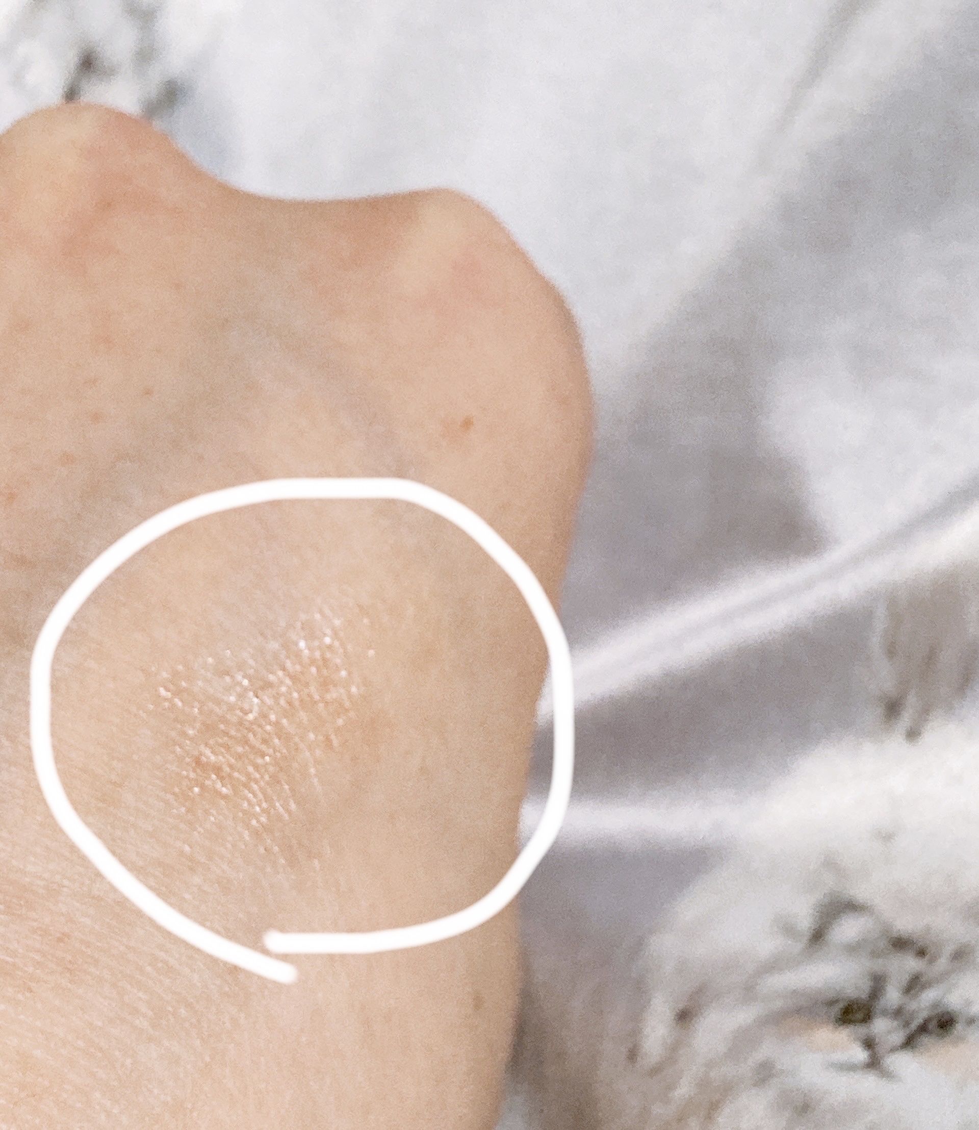 ボーム エサンシエル/CHANEL/スティックハイライトを使ったクチコミ（3枚目）