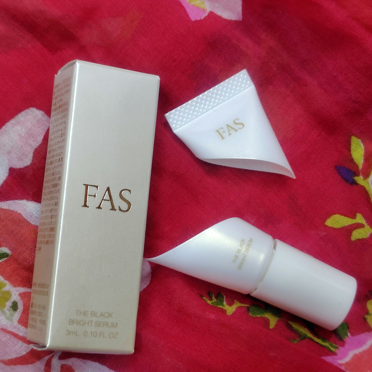 試してみた】FAS FAS ザ ブラック ブライトセラムの効果・肌質別 試してみた】FAS FAS ザ ブラック ブライトセラムの効果・肌質別