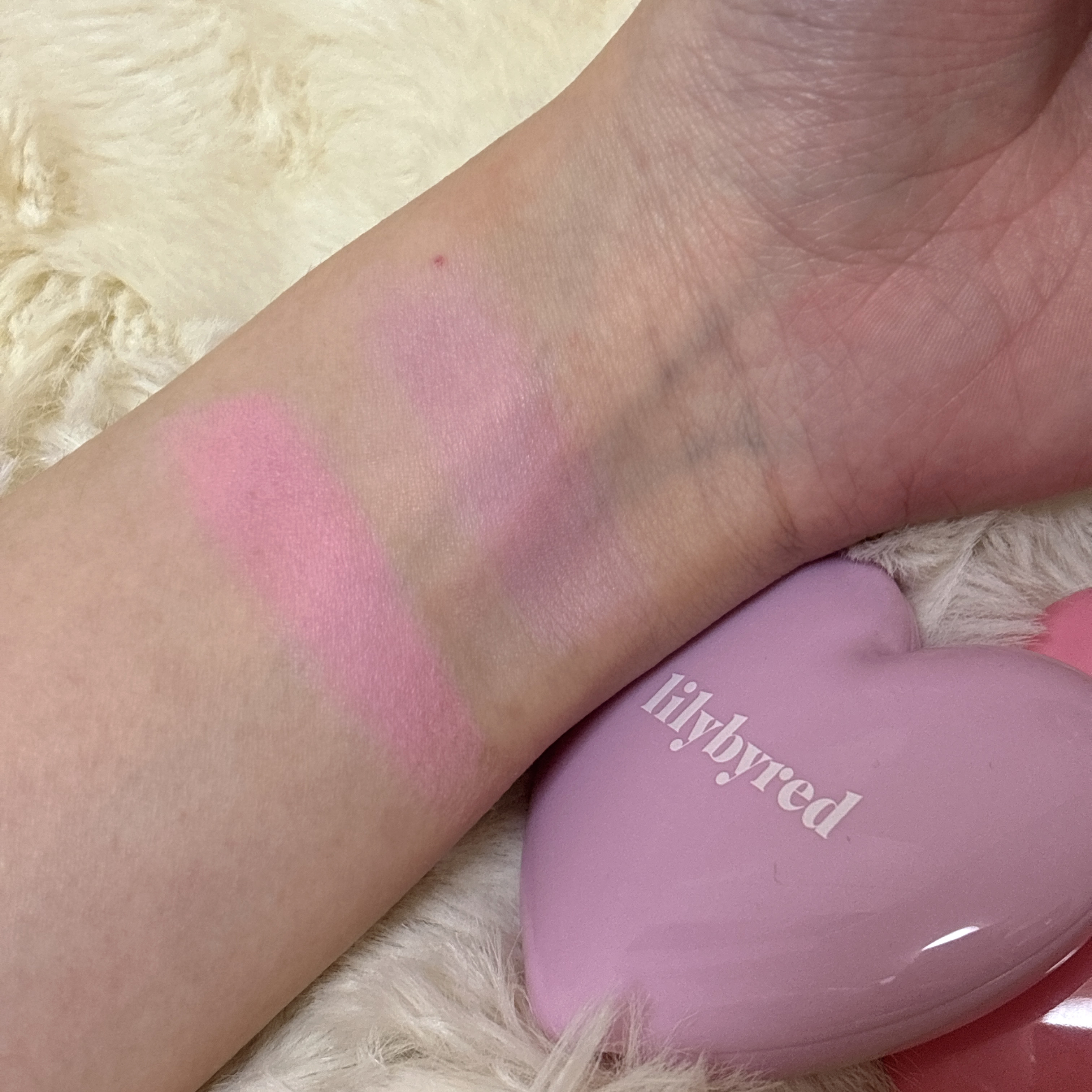 ラヴ ビーム チークバーム/lilybyred/ジェル・クリームチークを使ったクチコミ（2枚目）