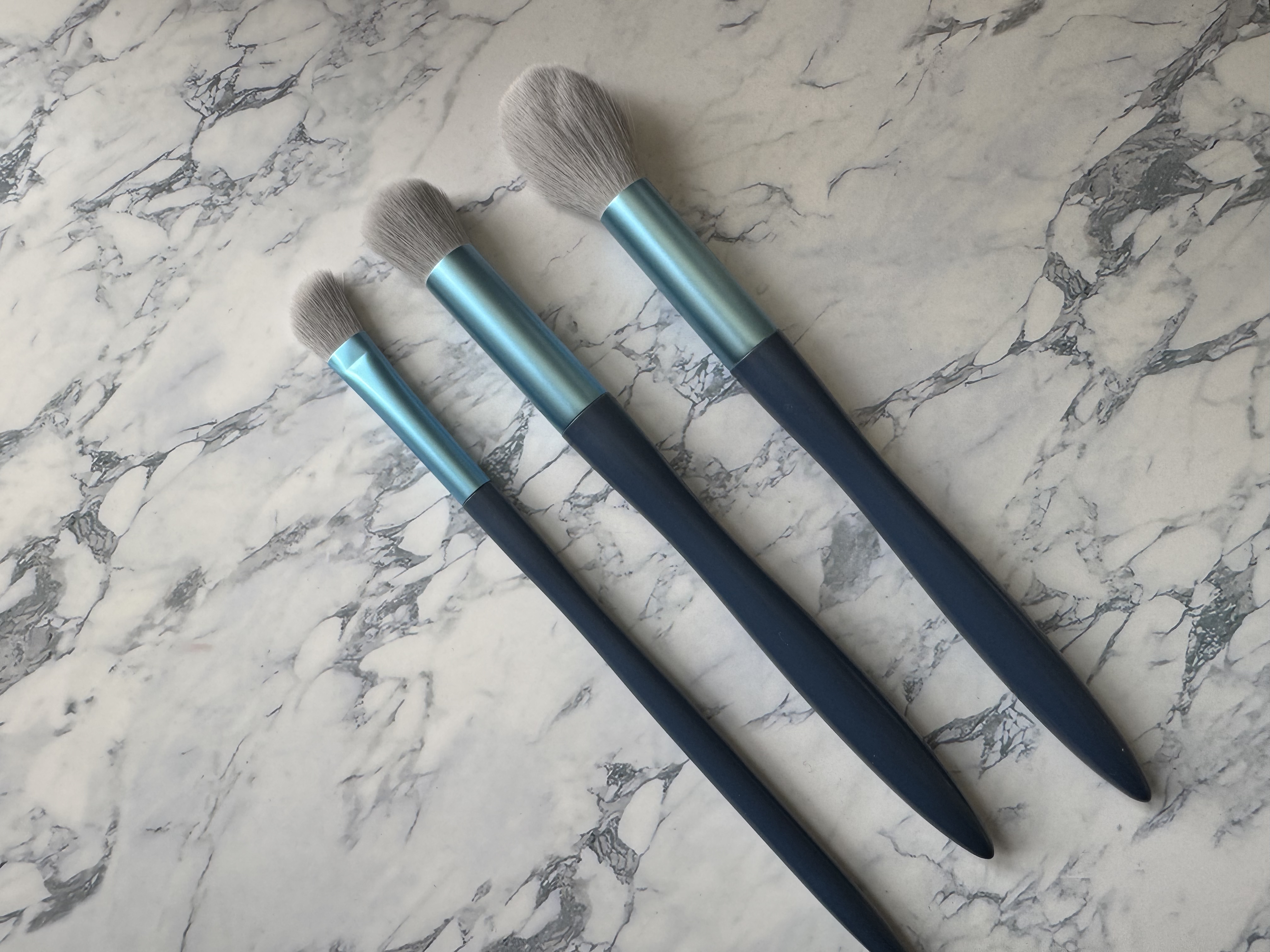 ハイライトブラシ/DAISO/メイクブラシを使ったクチコミ（2枚目）