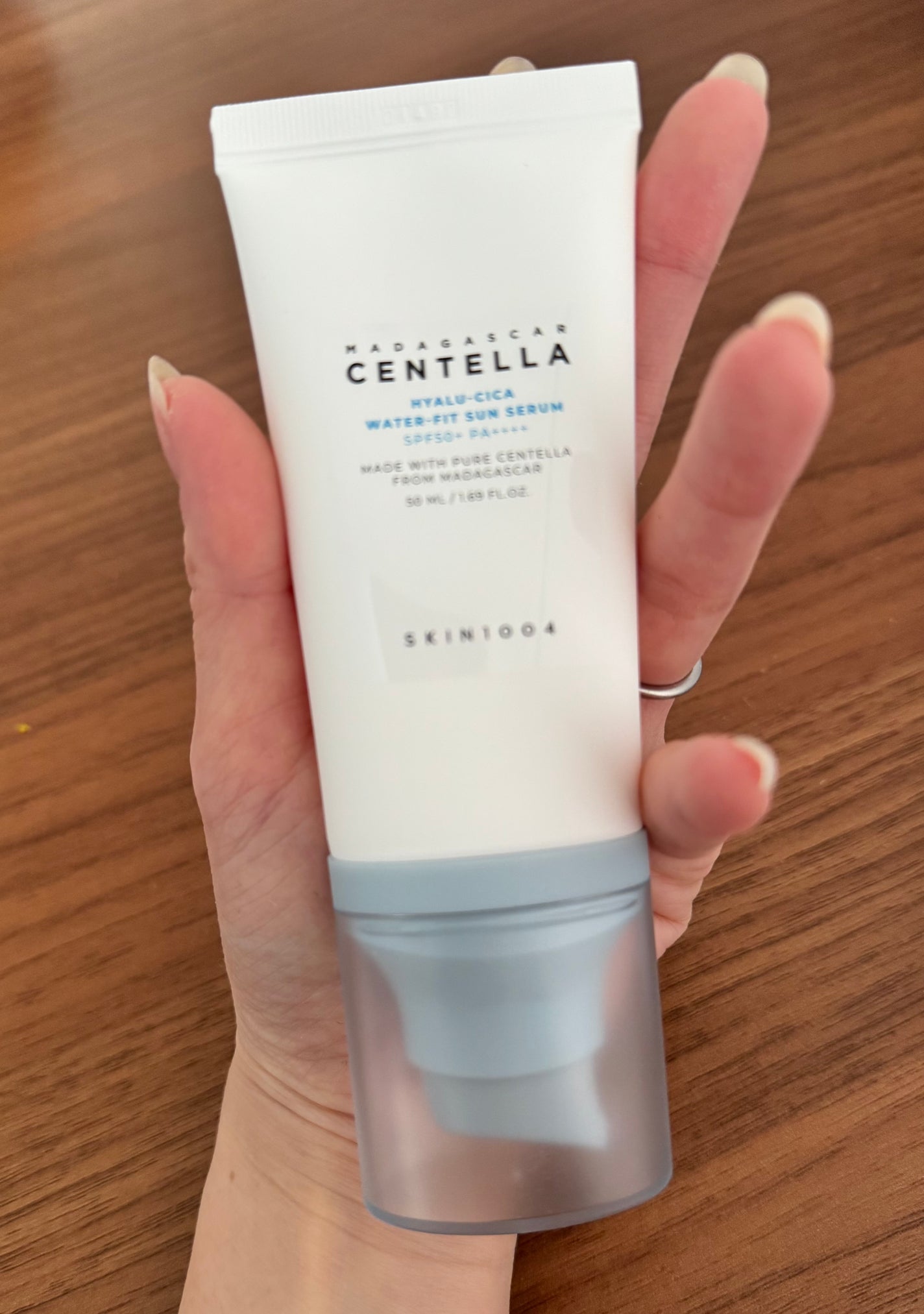 ヒアルーシカ ウォーターフィット サンセラム/SKIN1004/日焼け止めローションを使ったクチコミ(1枚目)