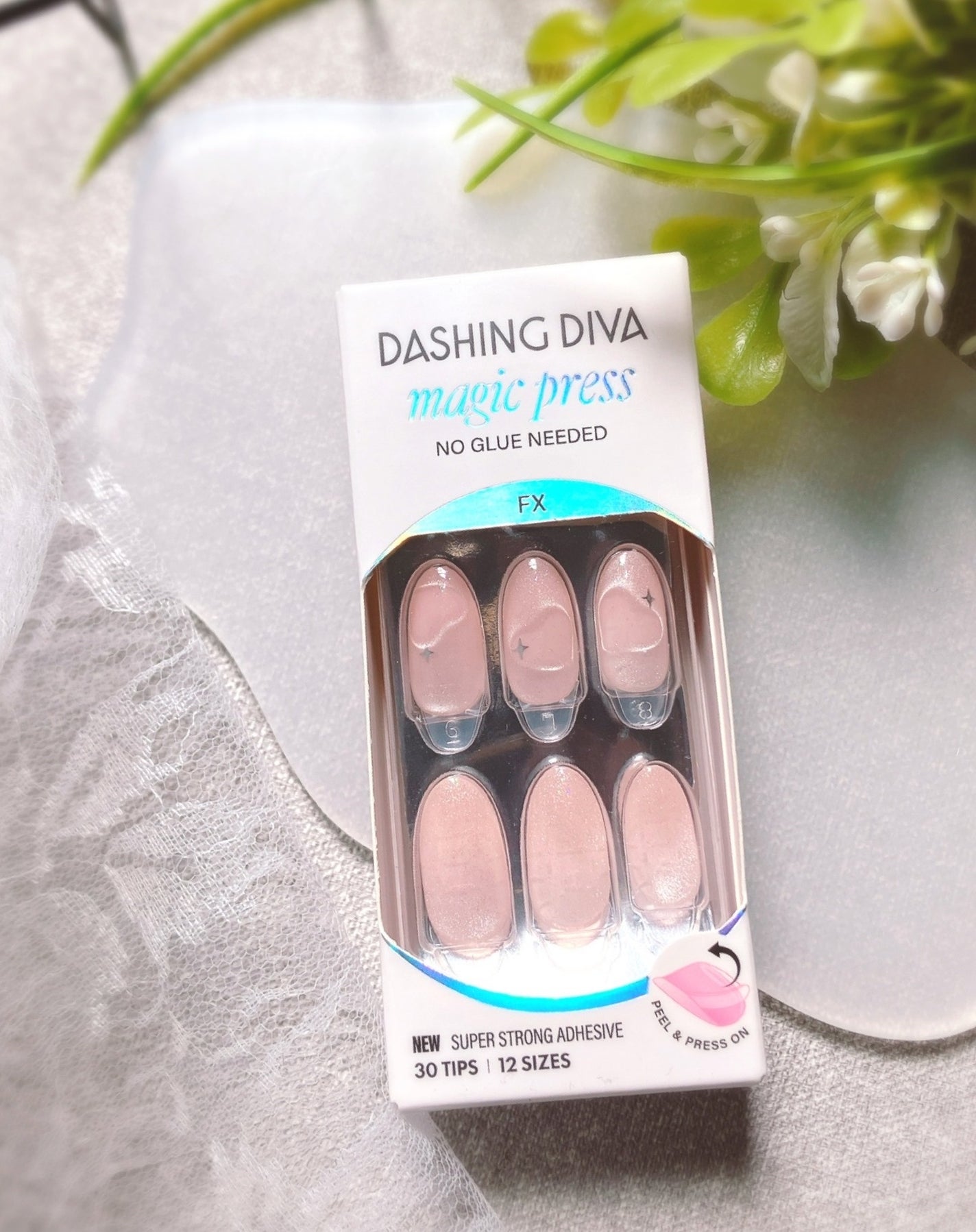 ぴぴちゃん22@フォロバ100% on LIPS 「#PR貼るだけ簡単ネイルチップ💅✨ダッシングディバマジックプレ..」(1枚目)