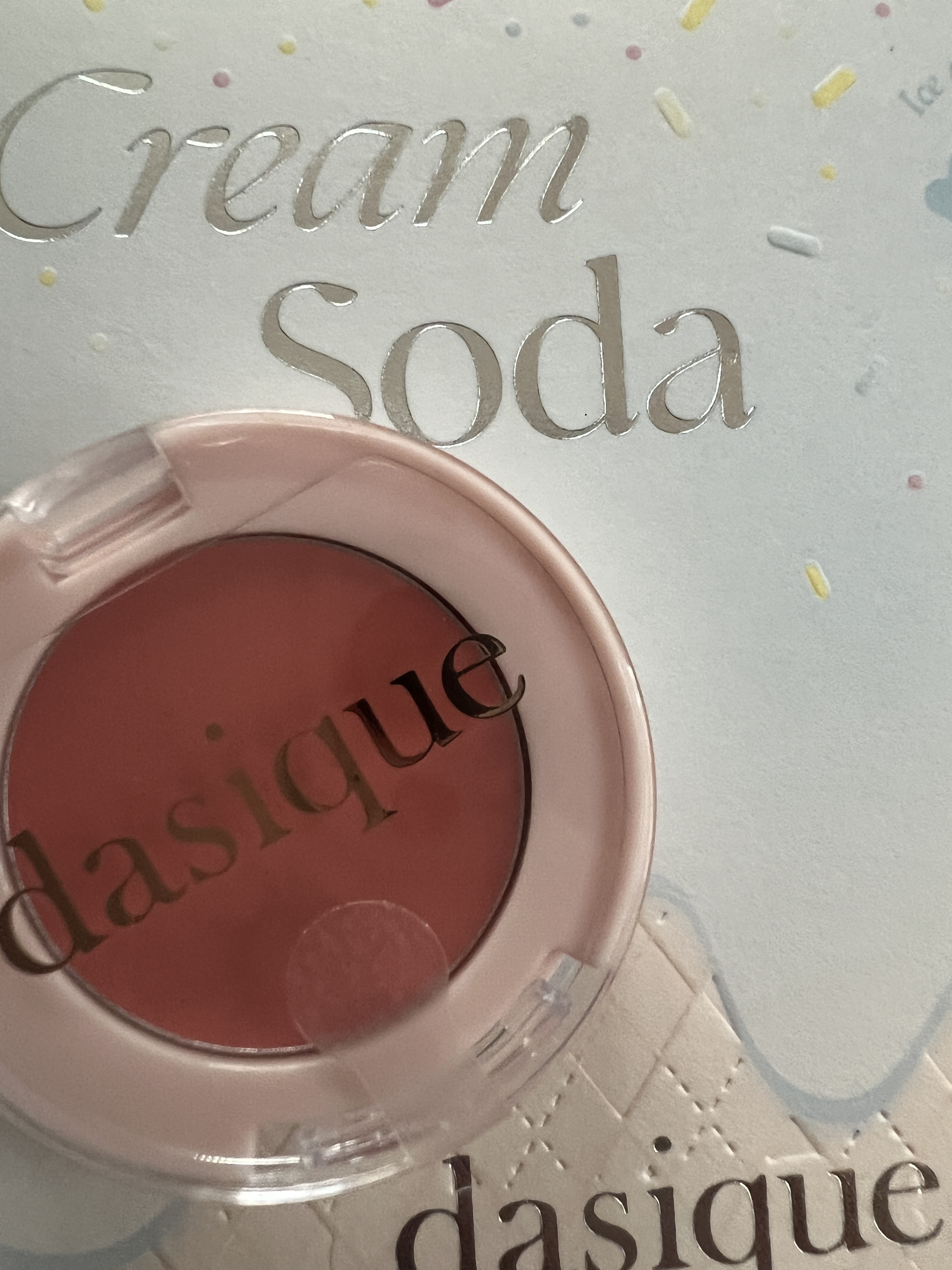 ブレンディングムードチーク/dasique/パウダーチークを使ったクチコミ（1枚目）