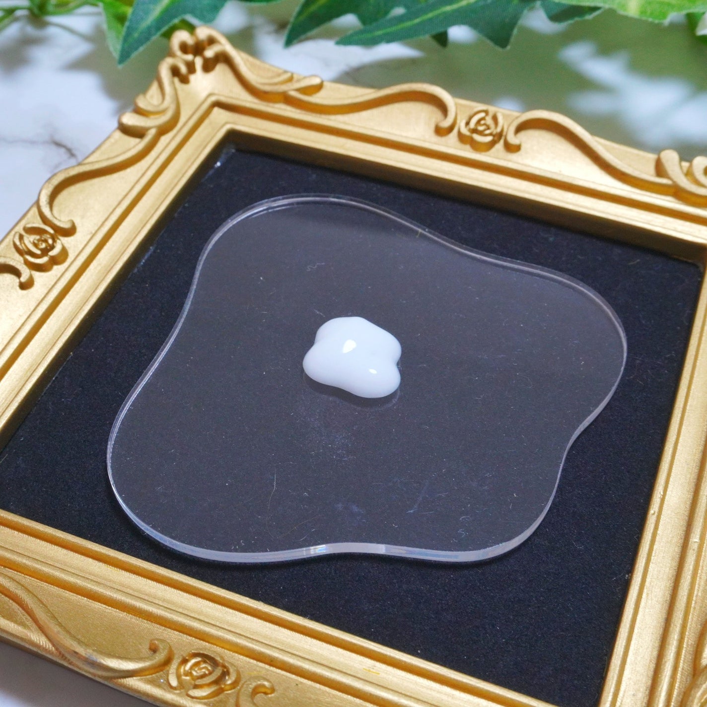 リルーチェ スキンミルクローション シャイニーフリージア/コスメテックスローランド/ボディローションを使ったクチコミ(2枚目)