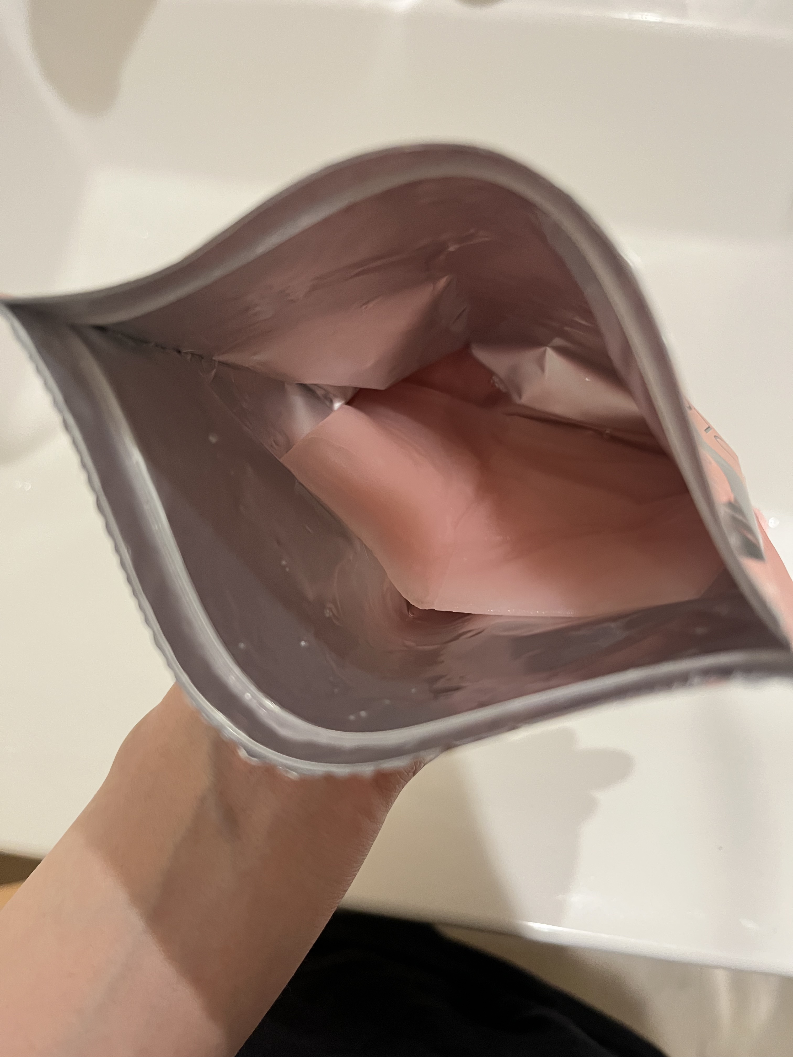 肌美精 カラーエッセンスマスク ピンク/肌美精/シートマスク・パックを使ったクチコミ（2枚目）