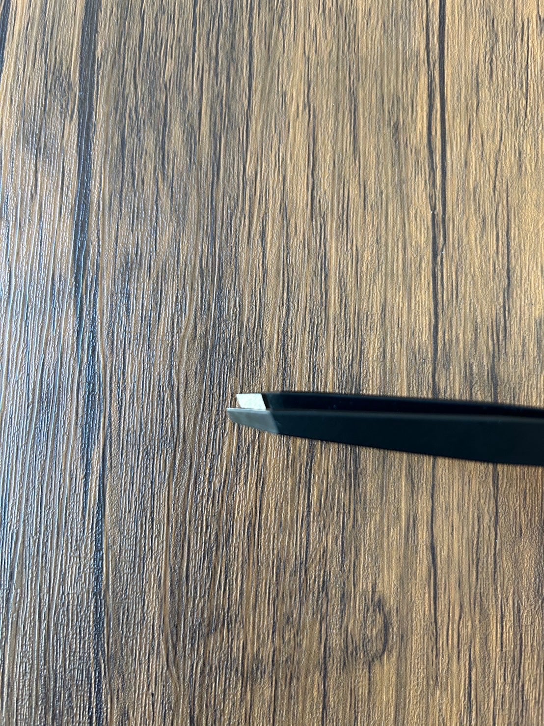 ヴィーナスレジンツィーザー/レジン/毛抜きを使ったクチコミ(4枚目)