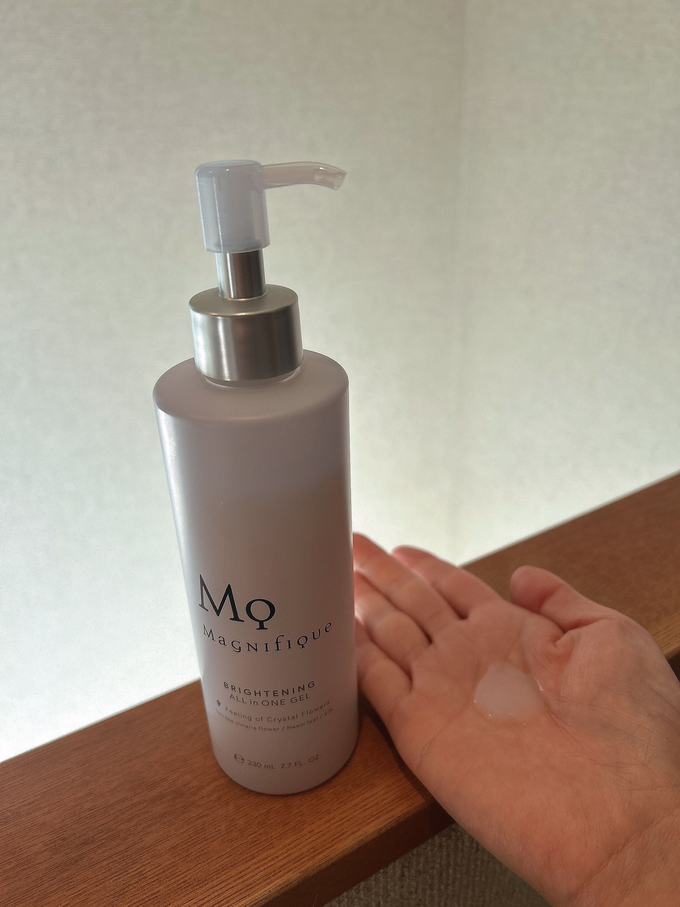 マニフィーク ブライトニング ジェル/マニフィーク/オールインワン化粧品を使ったクチコミ（2枚目）